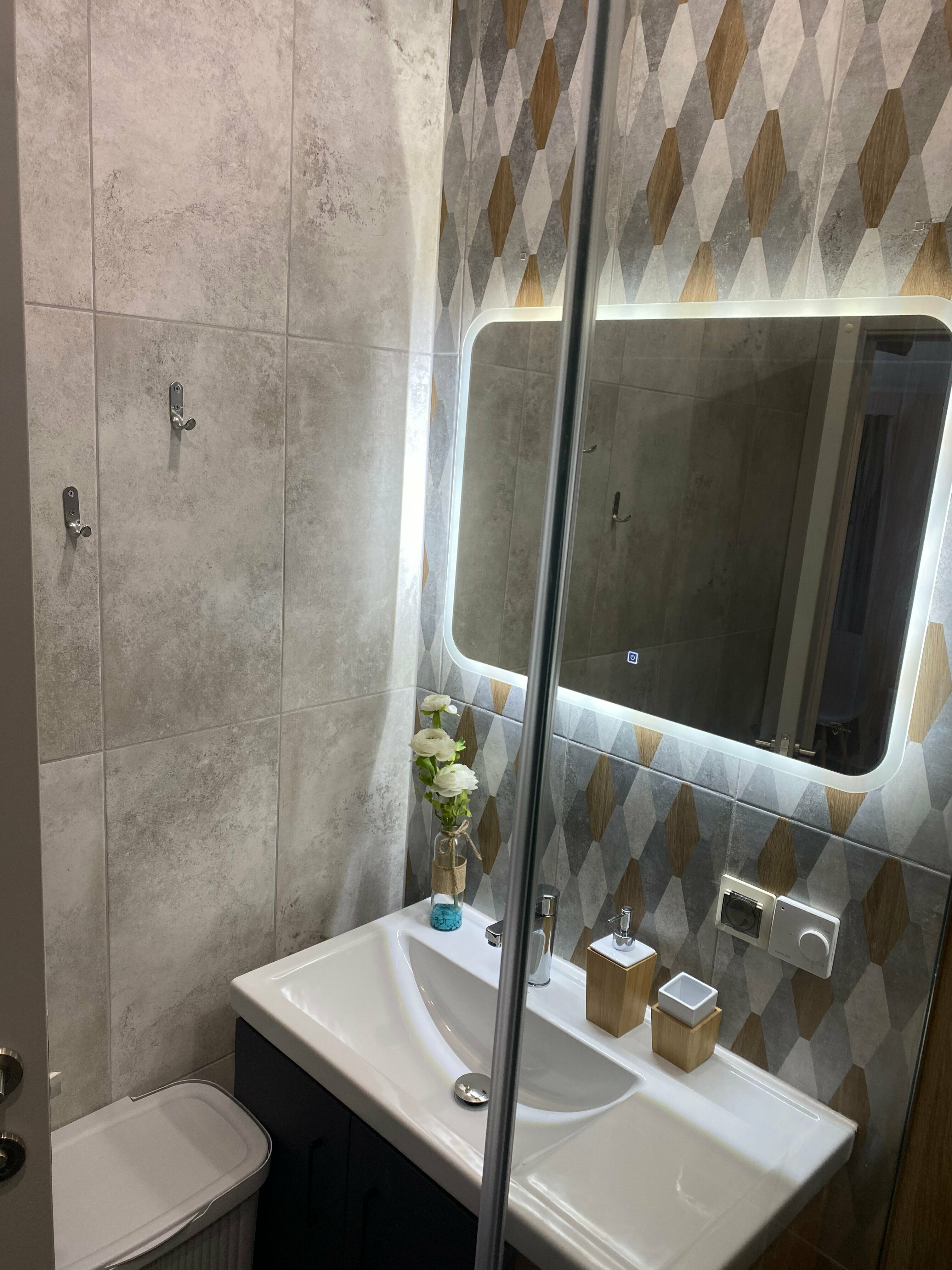 Четырехместный номер с душем