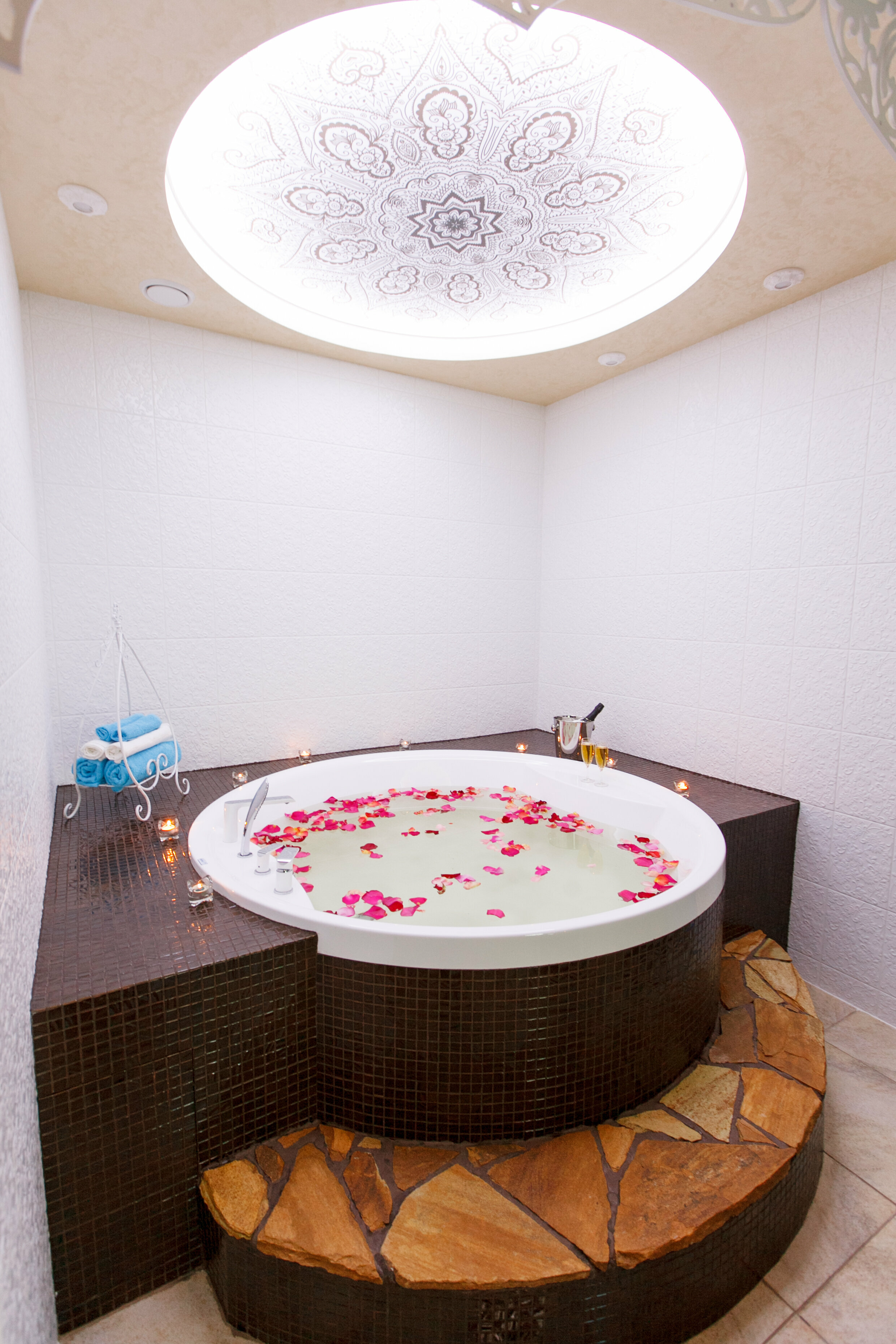 Номер-студия Делюкс с кроватью размера «king-size»