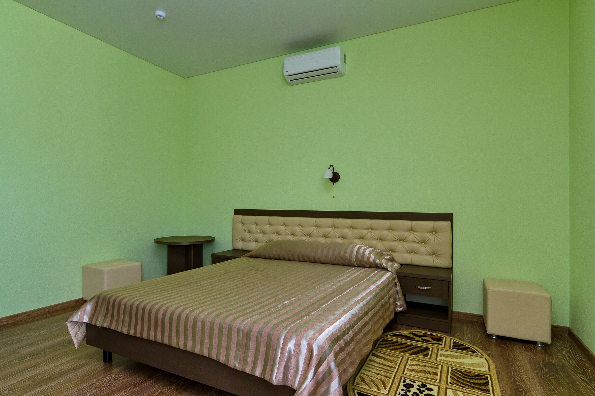 Двухместный номер с 1 кроватью или 2 отдельными кроватями и балконом