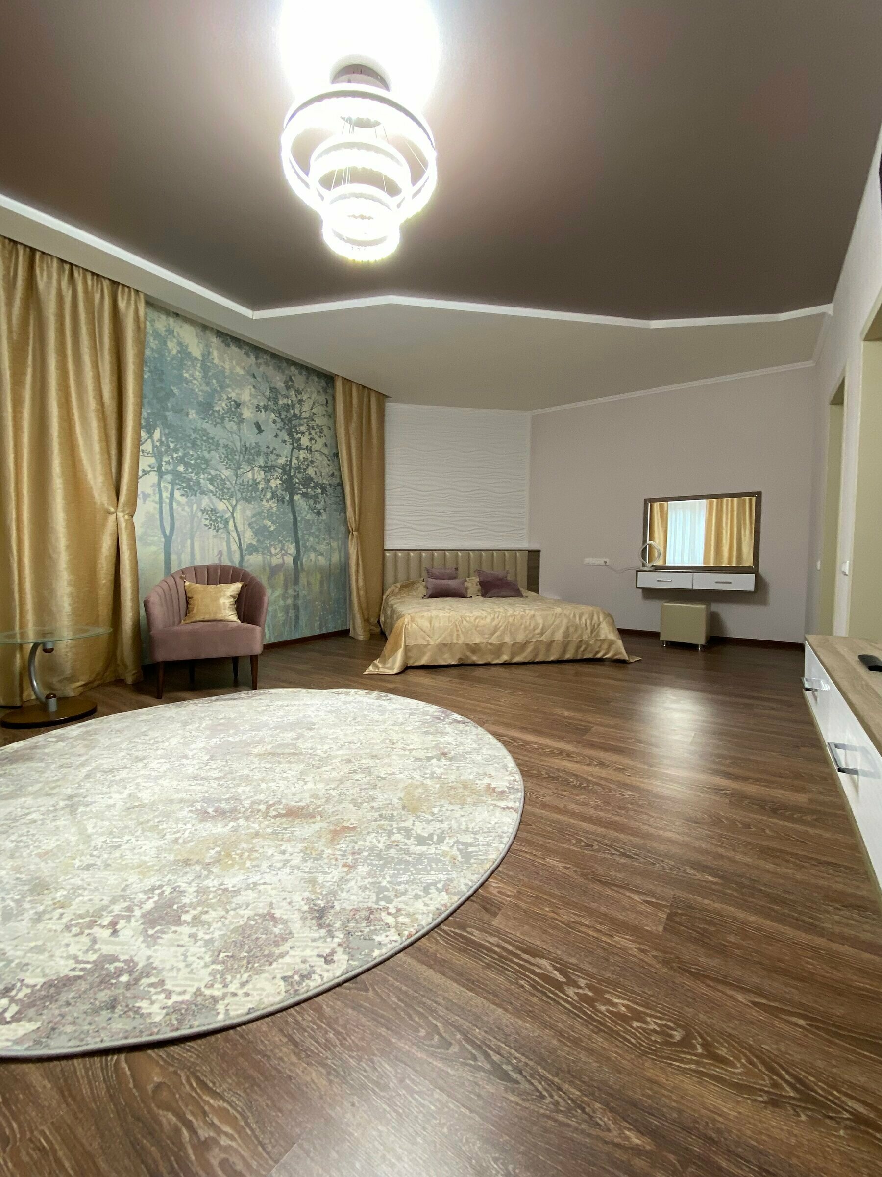 Улучшенный люкс