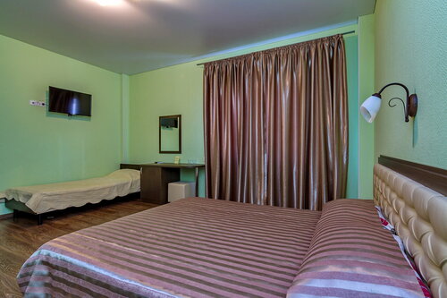 Стандартный трехместный номер