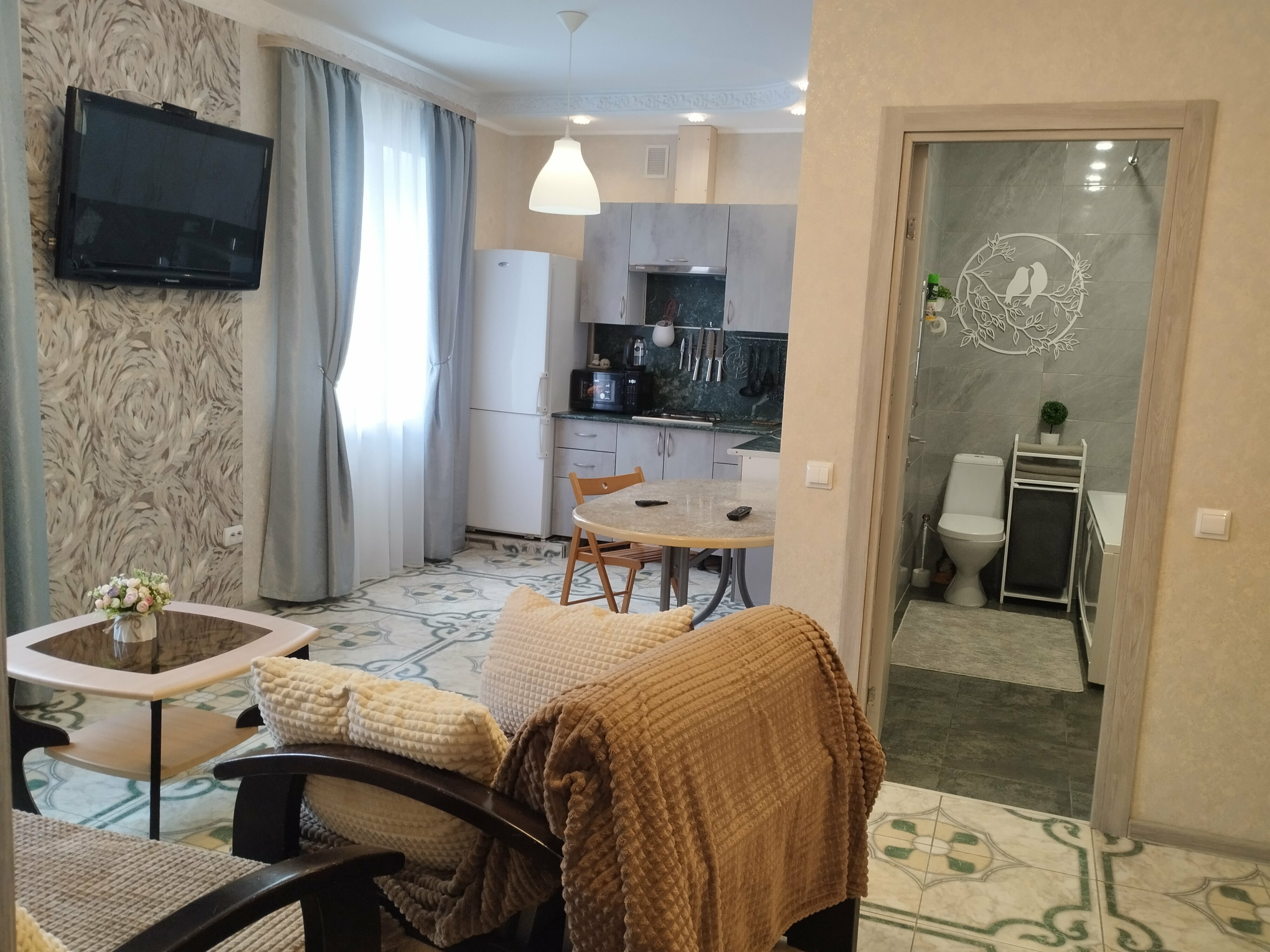 Четырехместный номер с ванной