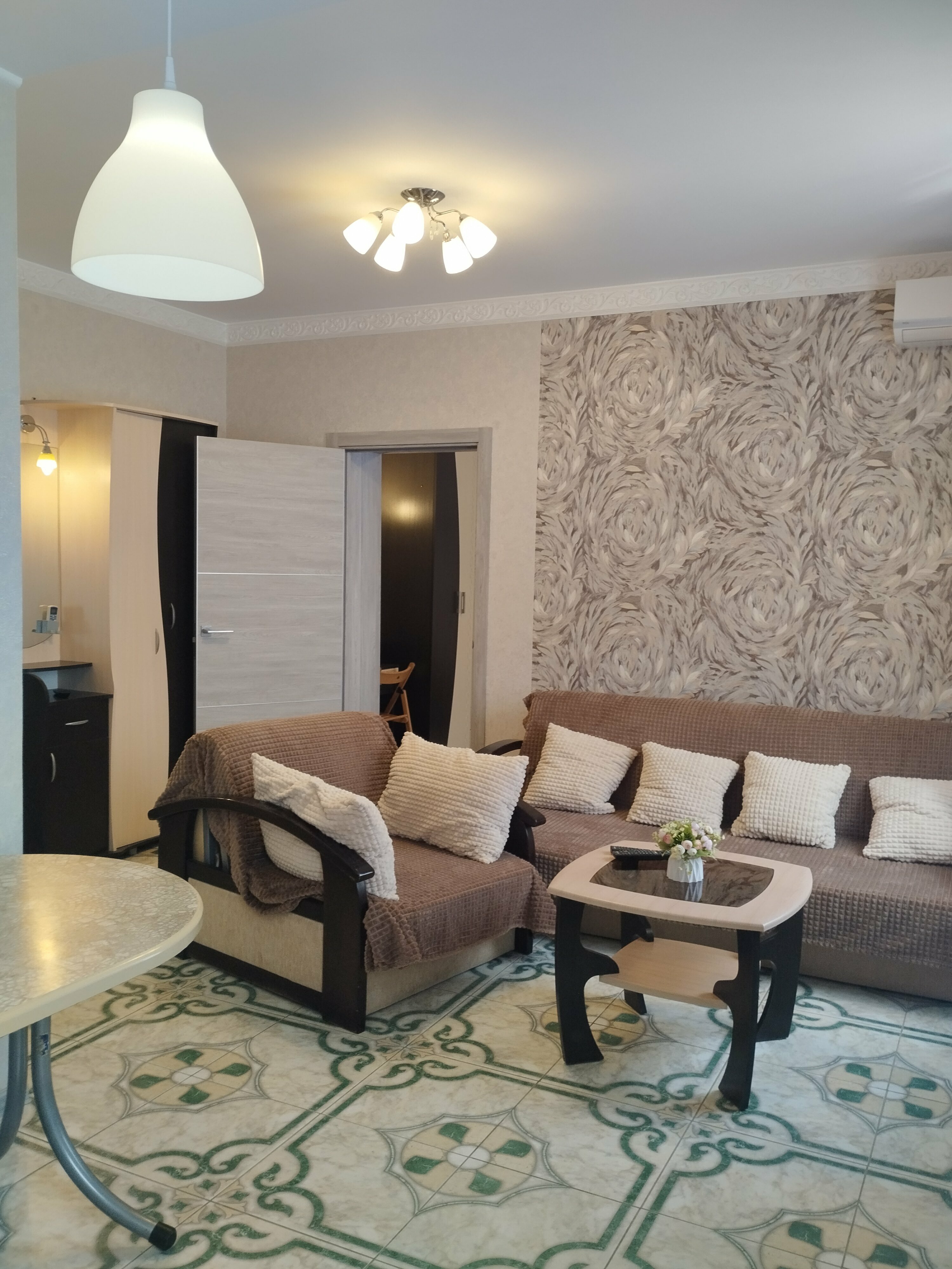 Четырехместный номер с ванной