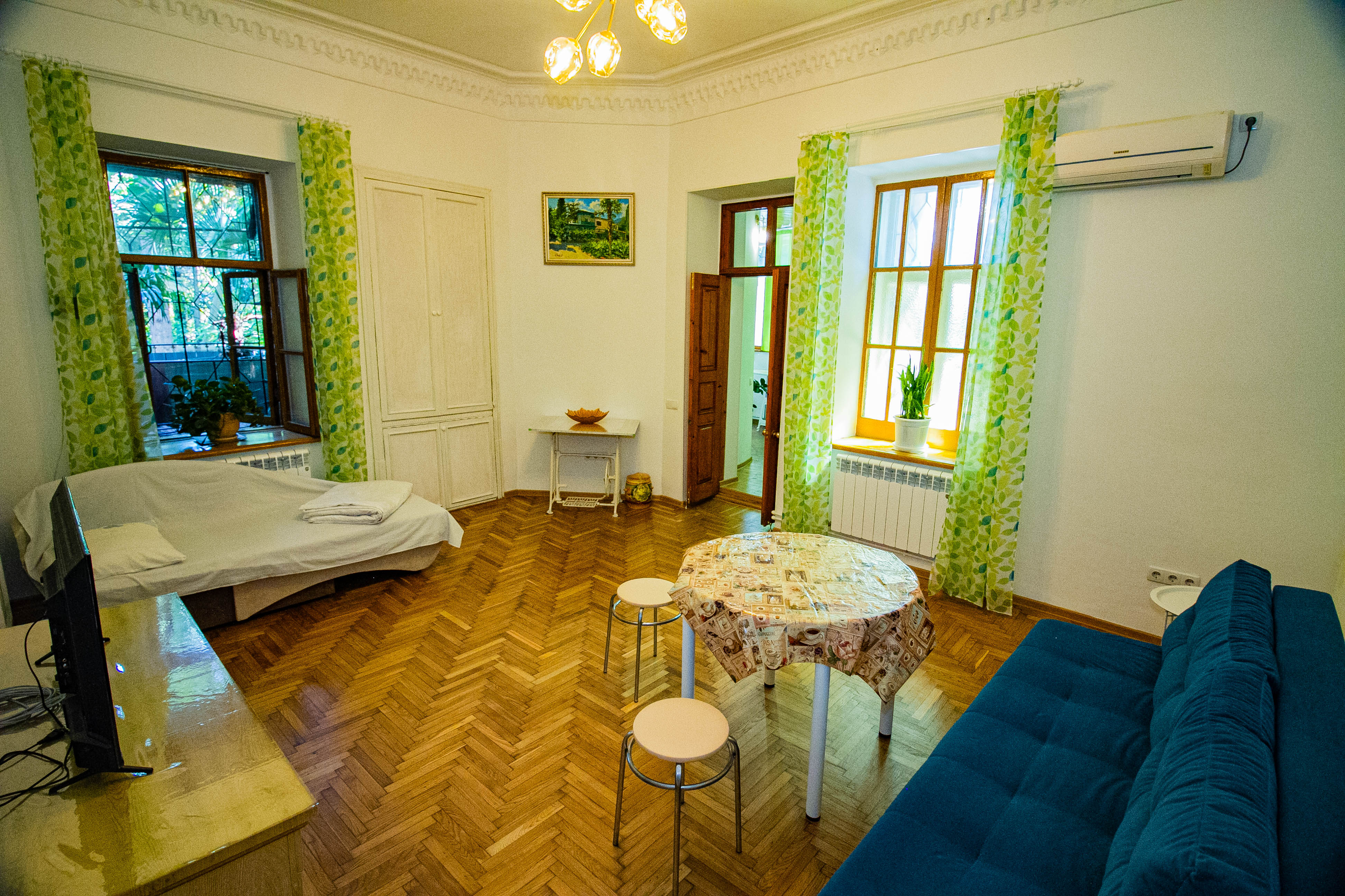 Улучшенный четырехместный номер