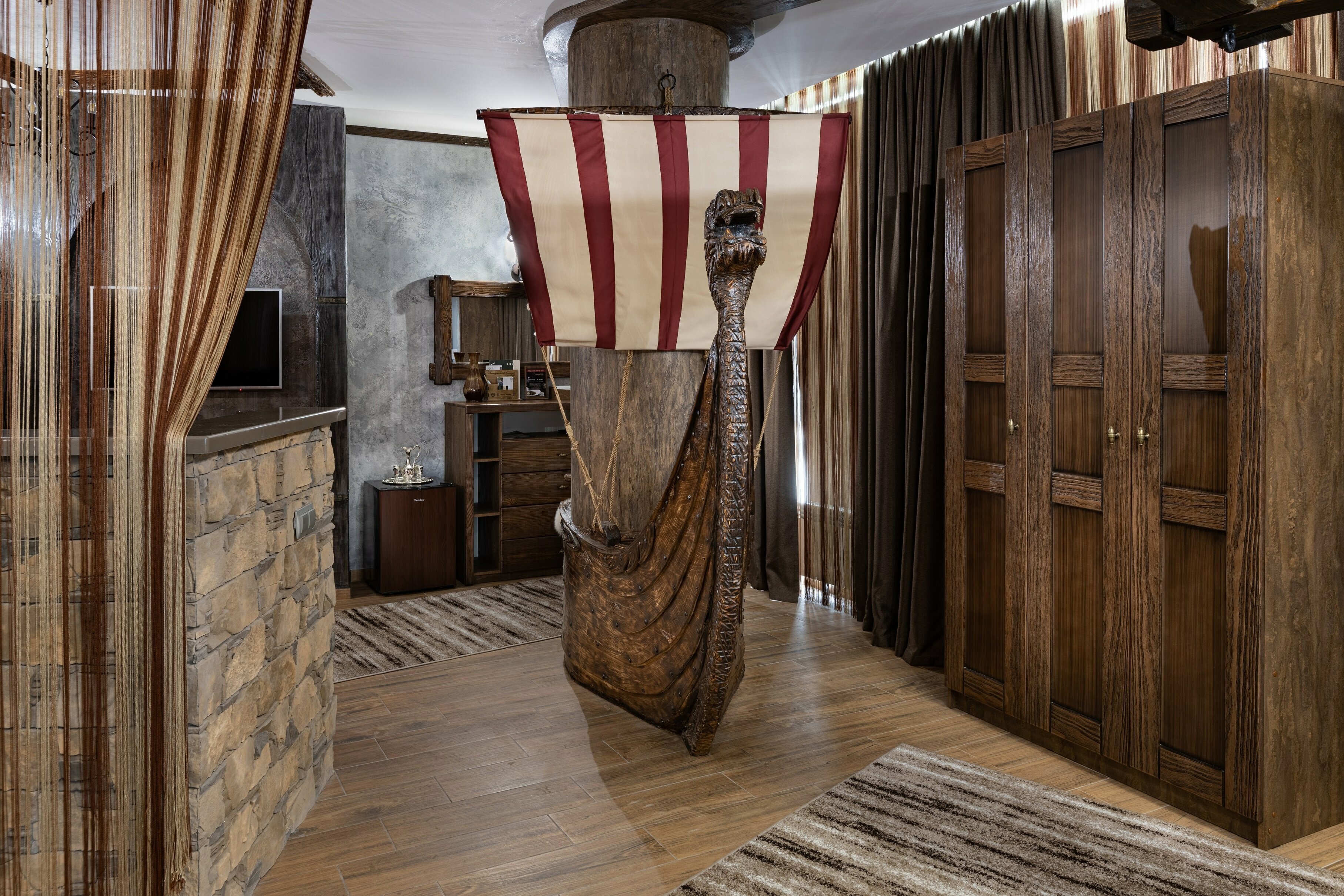 Люкс с гидромассажной ванной