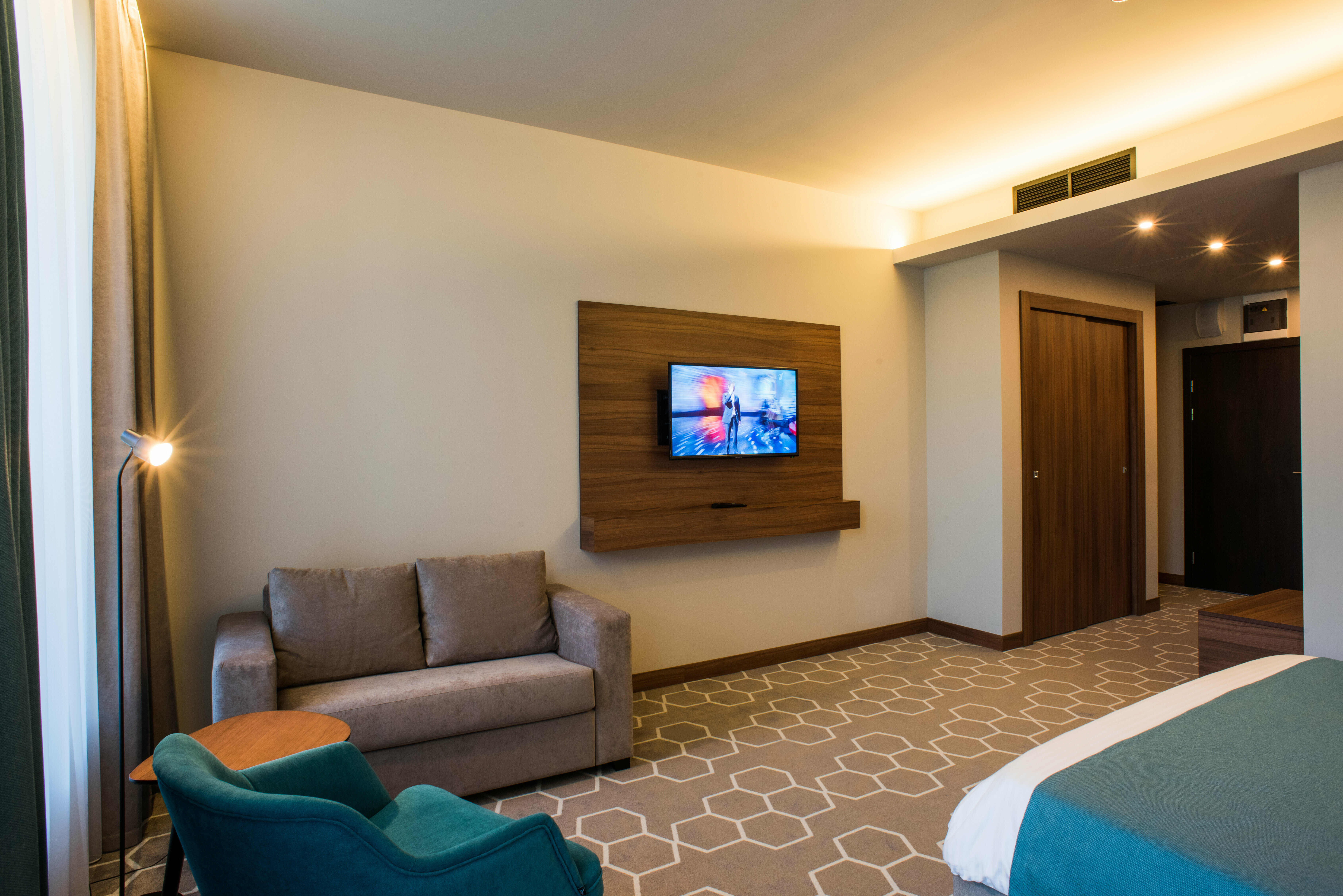 Улучшенный двухместный номер с 1 кроватью