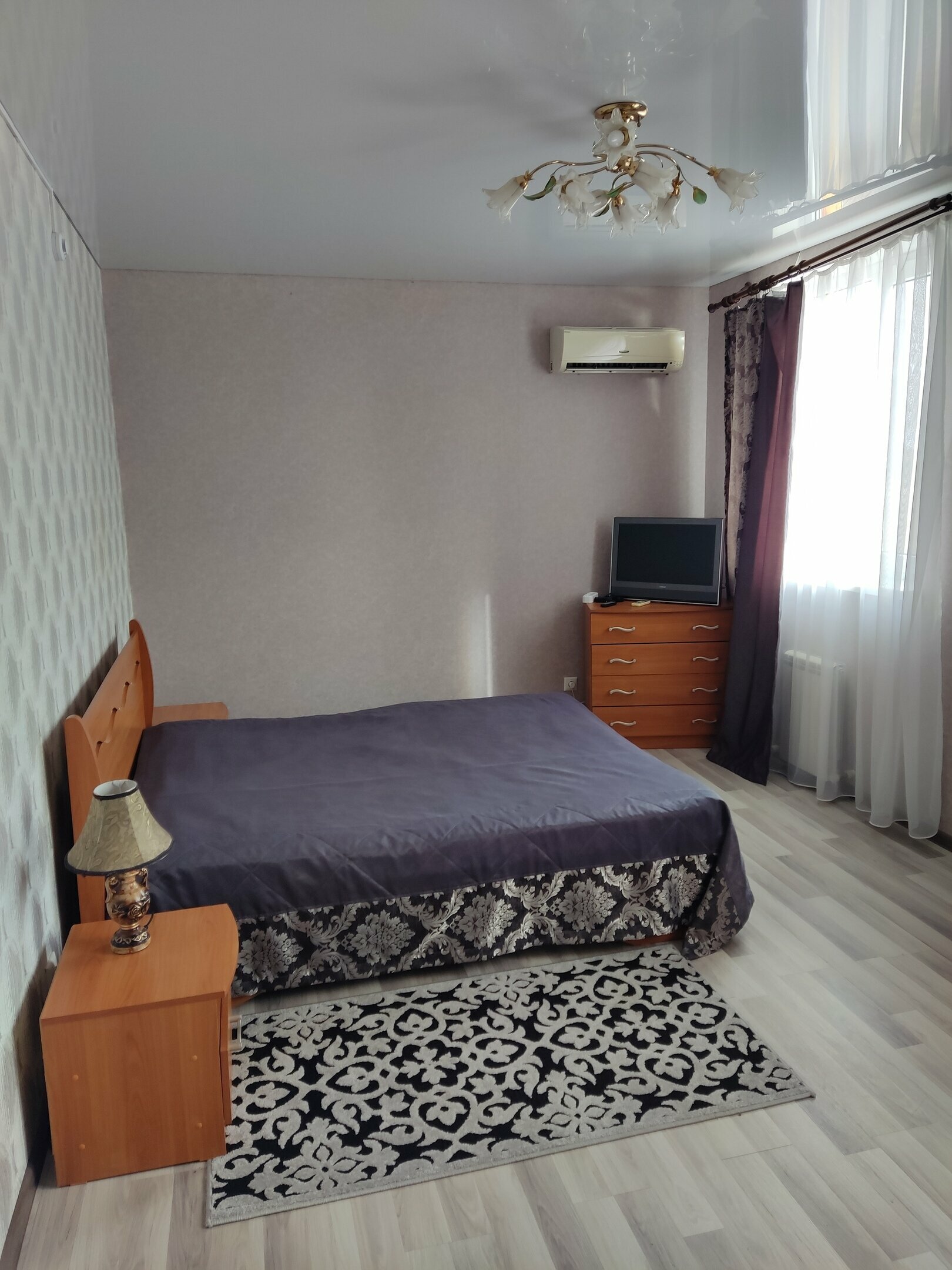 Cемейный номер с собственной ванной комнатой