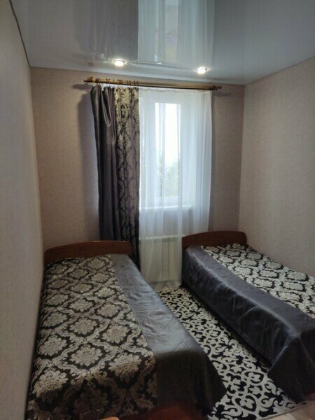 Cемейный номер с собственной ванной комнатой