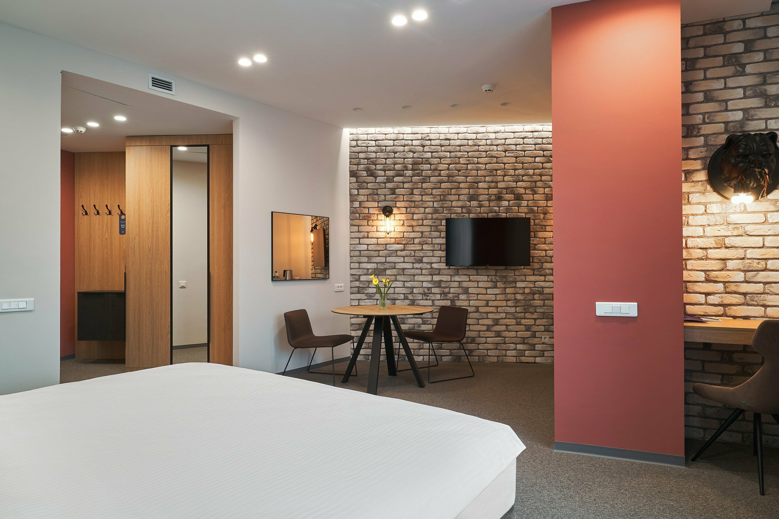 Улучшенный номер с кроватью размера «king-size» или 2 отдельными кроватями