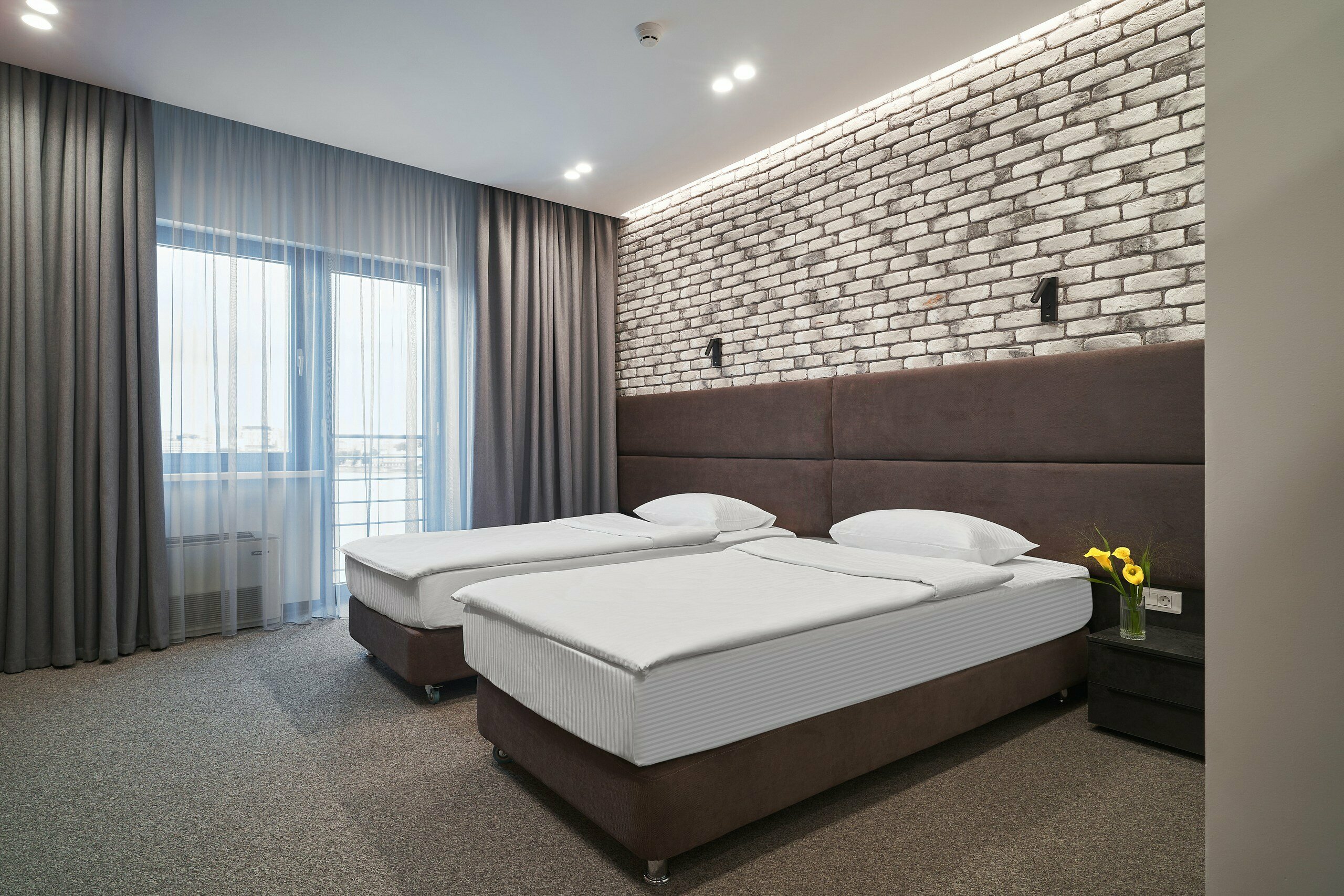 Улучшенный номер с кроватью размера «king-size» или 2 отдельными кроватями