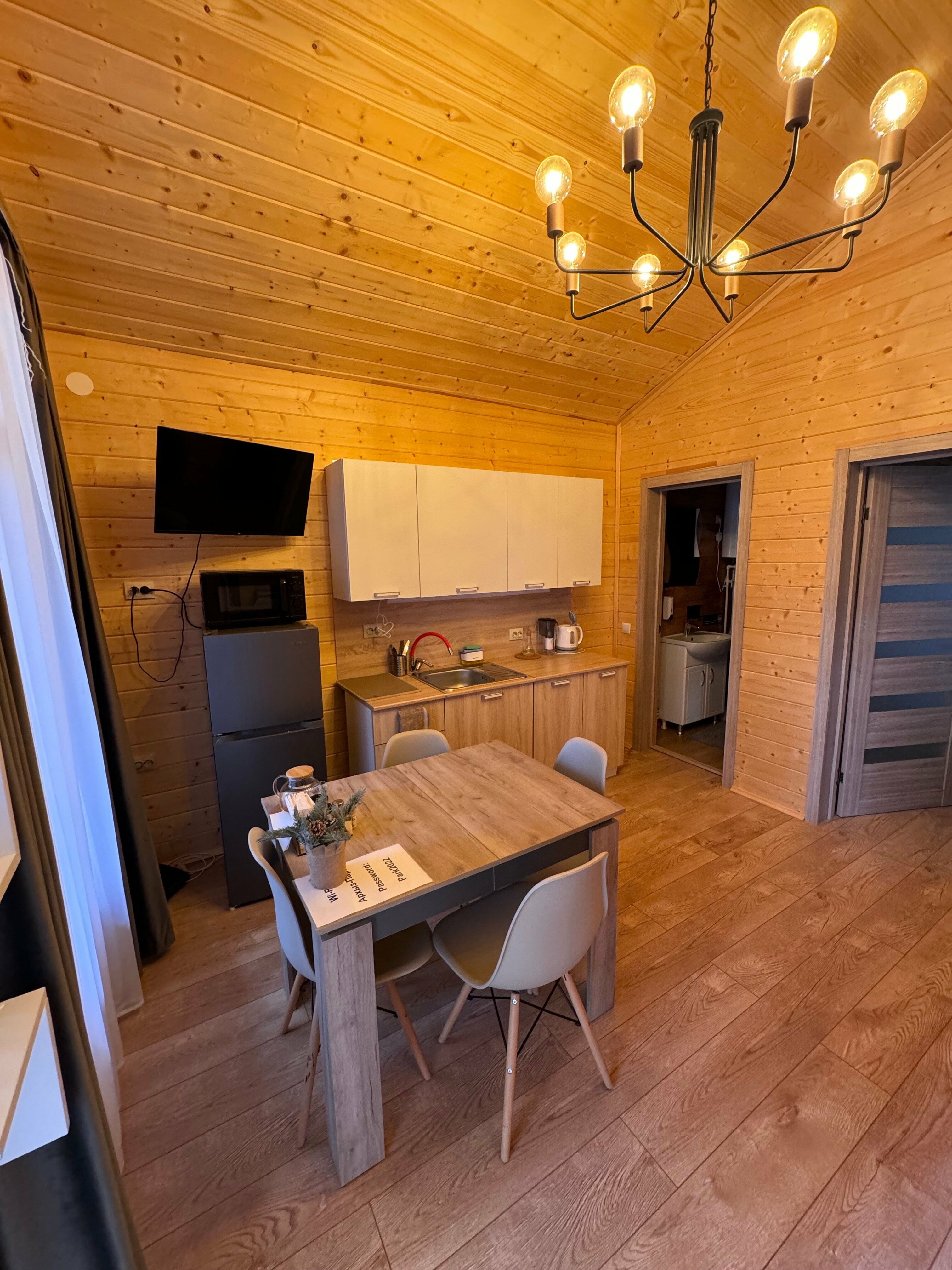 Четырехместный номер с видом на горы