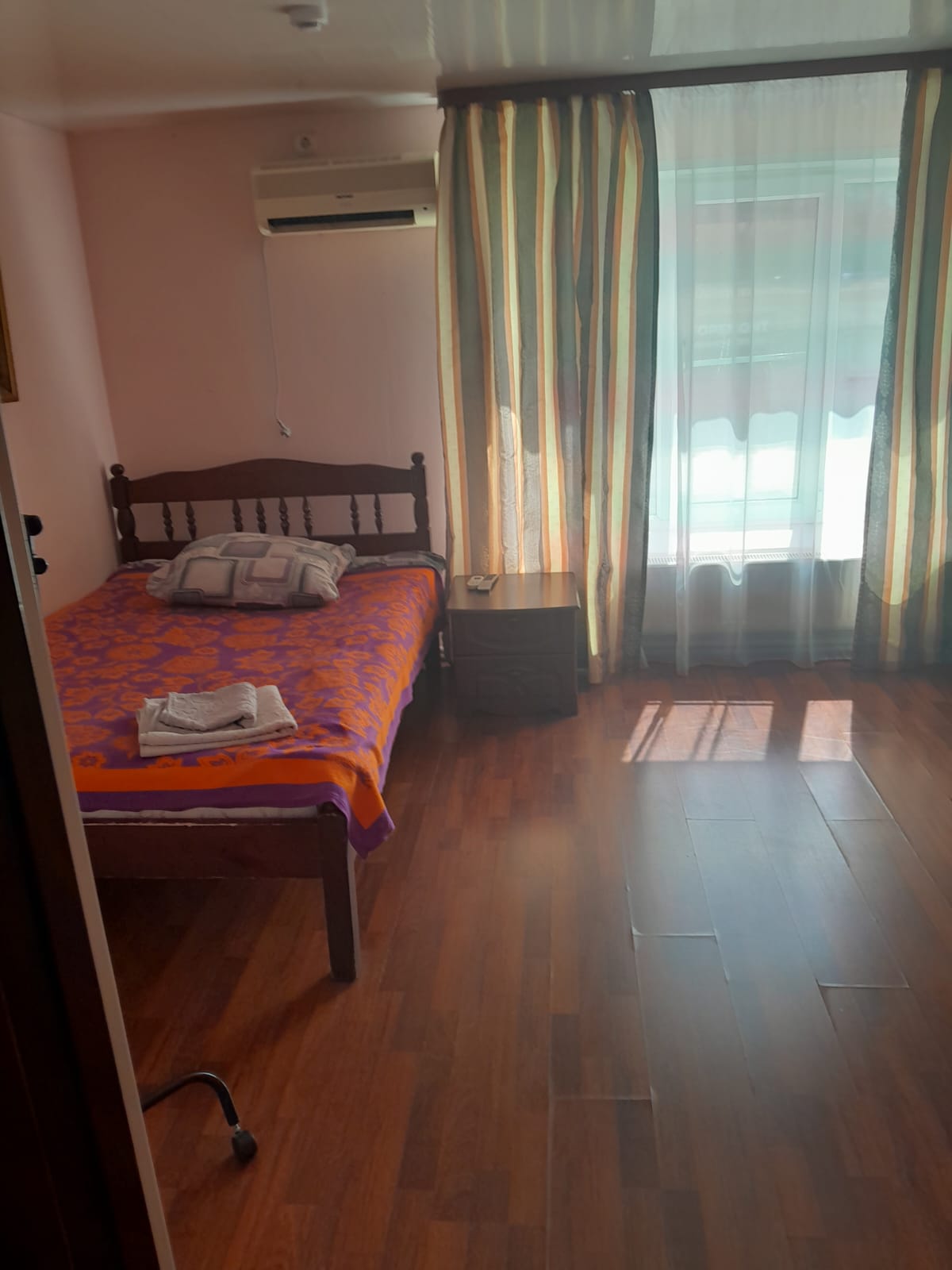 Большой двухместный номер с 1 кроватью