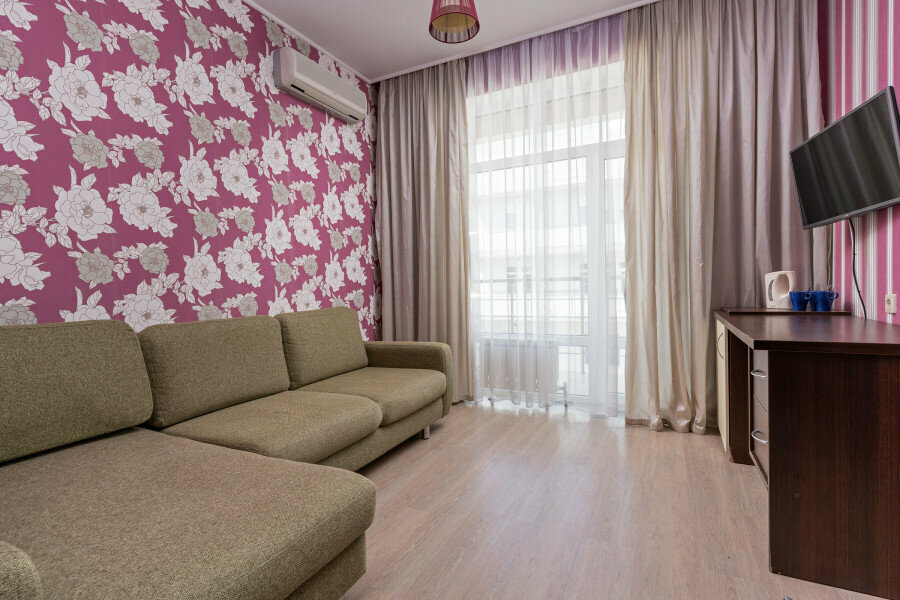 Четырехместный номер с балконом