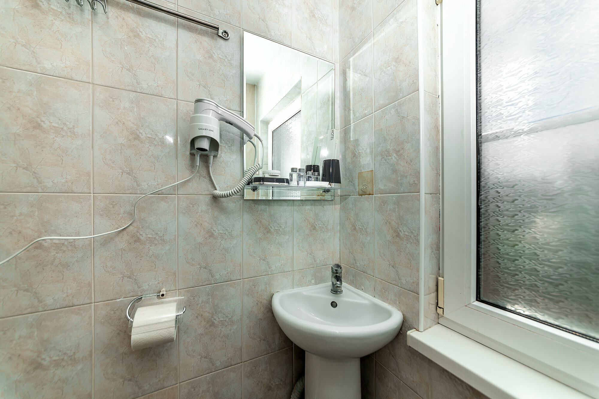 Четырехместный номер с душем