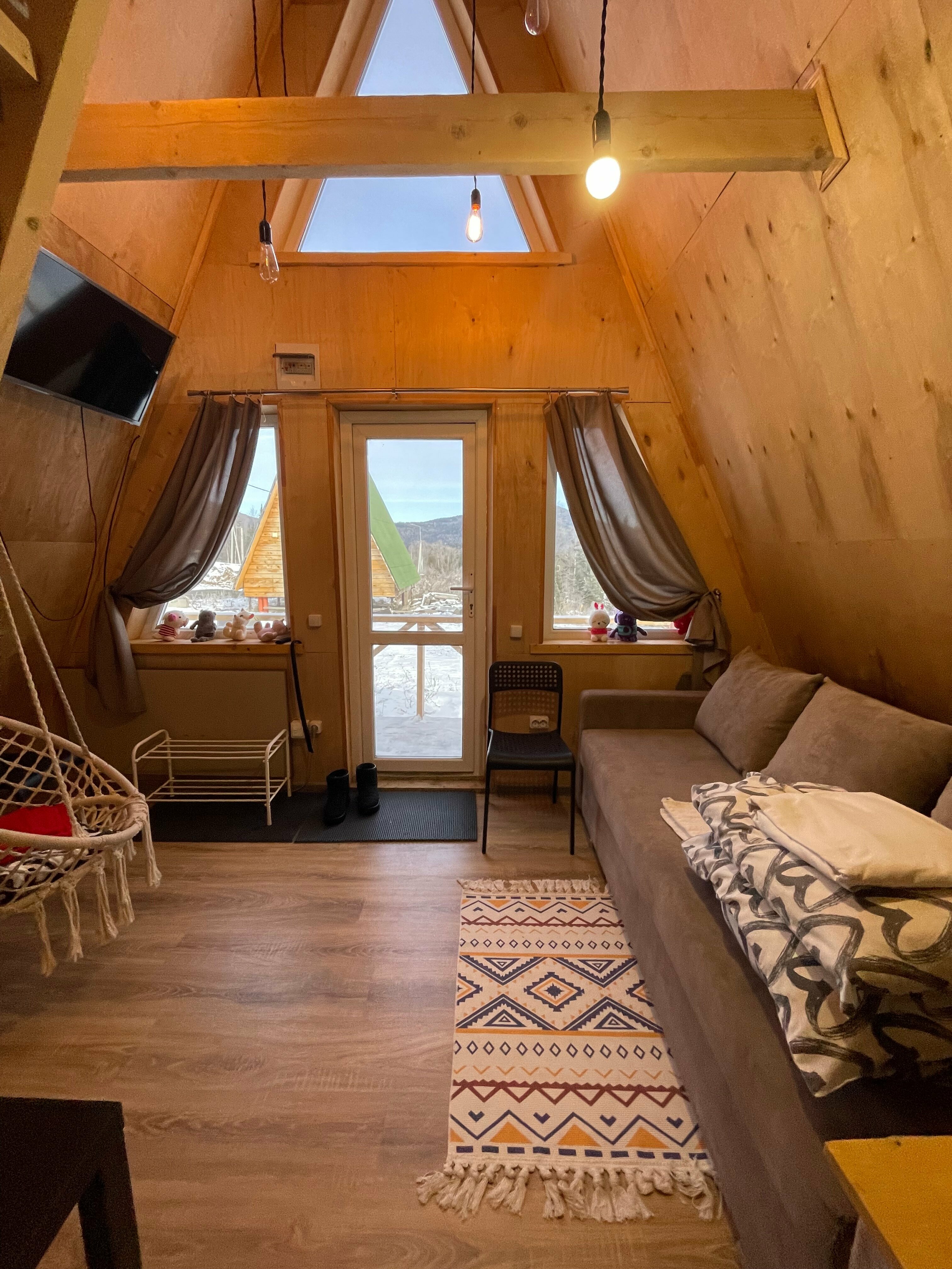 Двухуровневый четырехместный номер