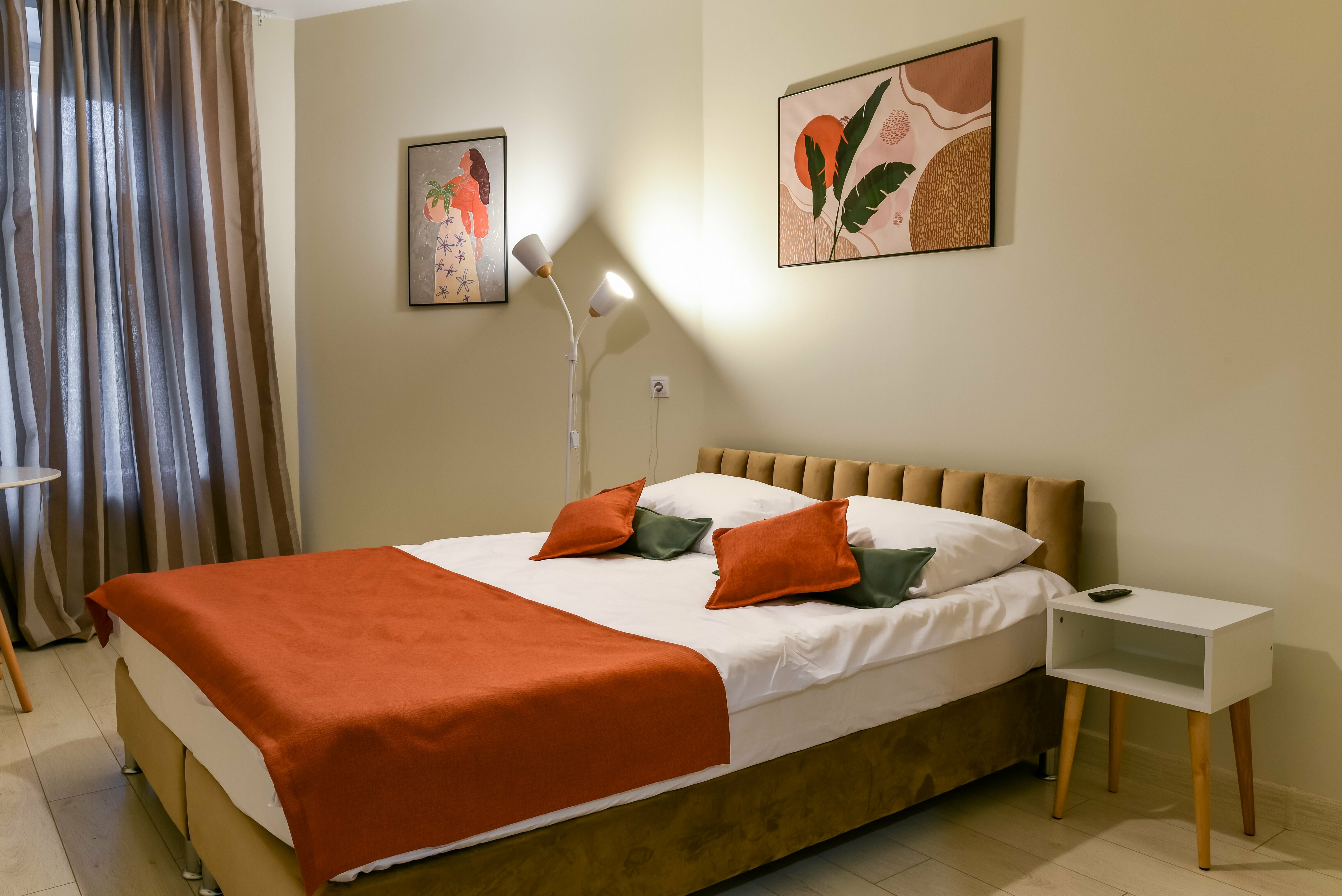 Двухместный номер с 1 кроватью и общей ванной комнатой