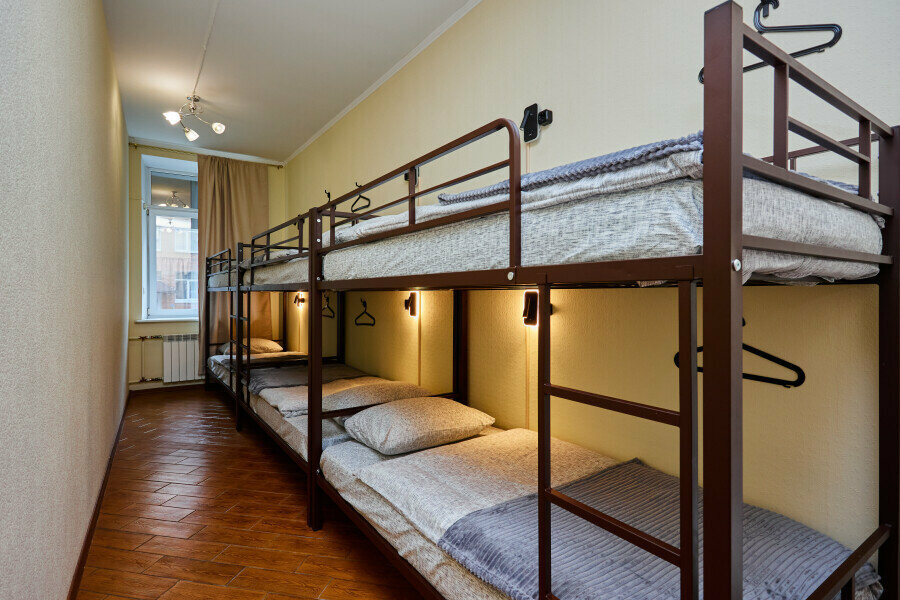 Общий 6-местный номер для мужчин и женщин