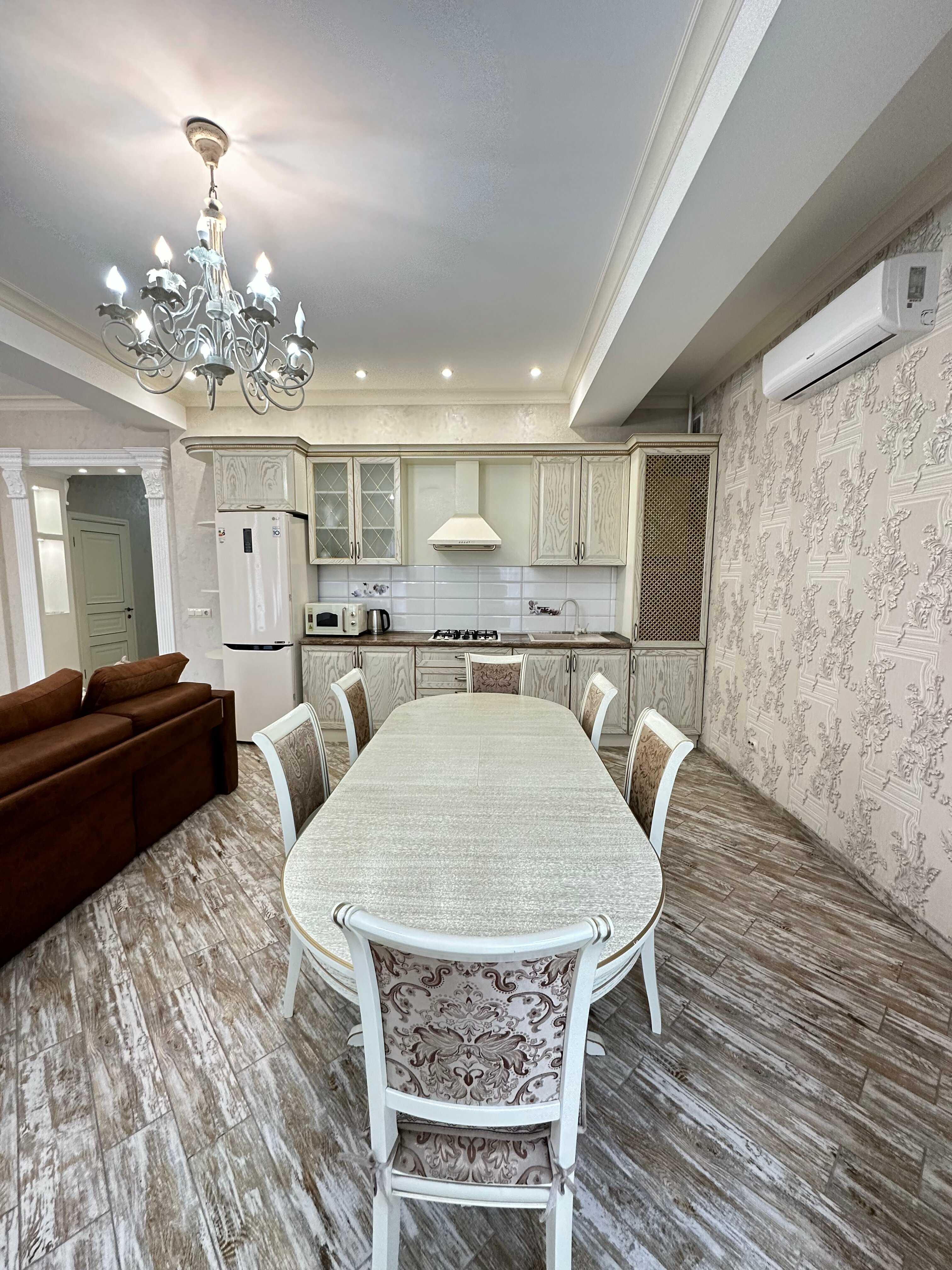 Апартаменты