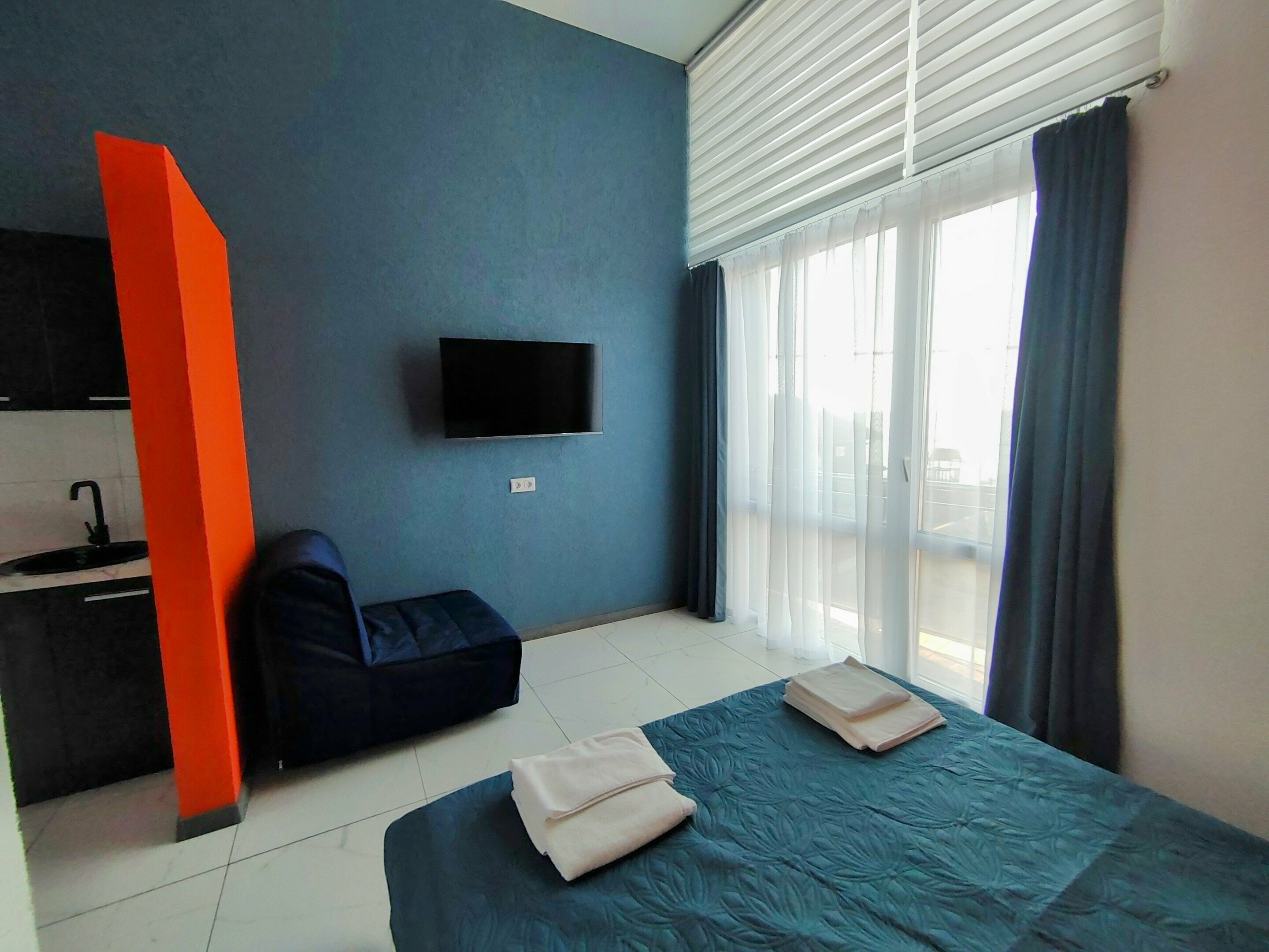 Номер-студия с балконом