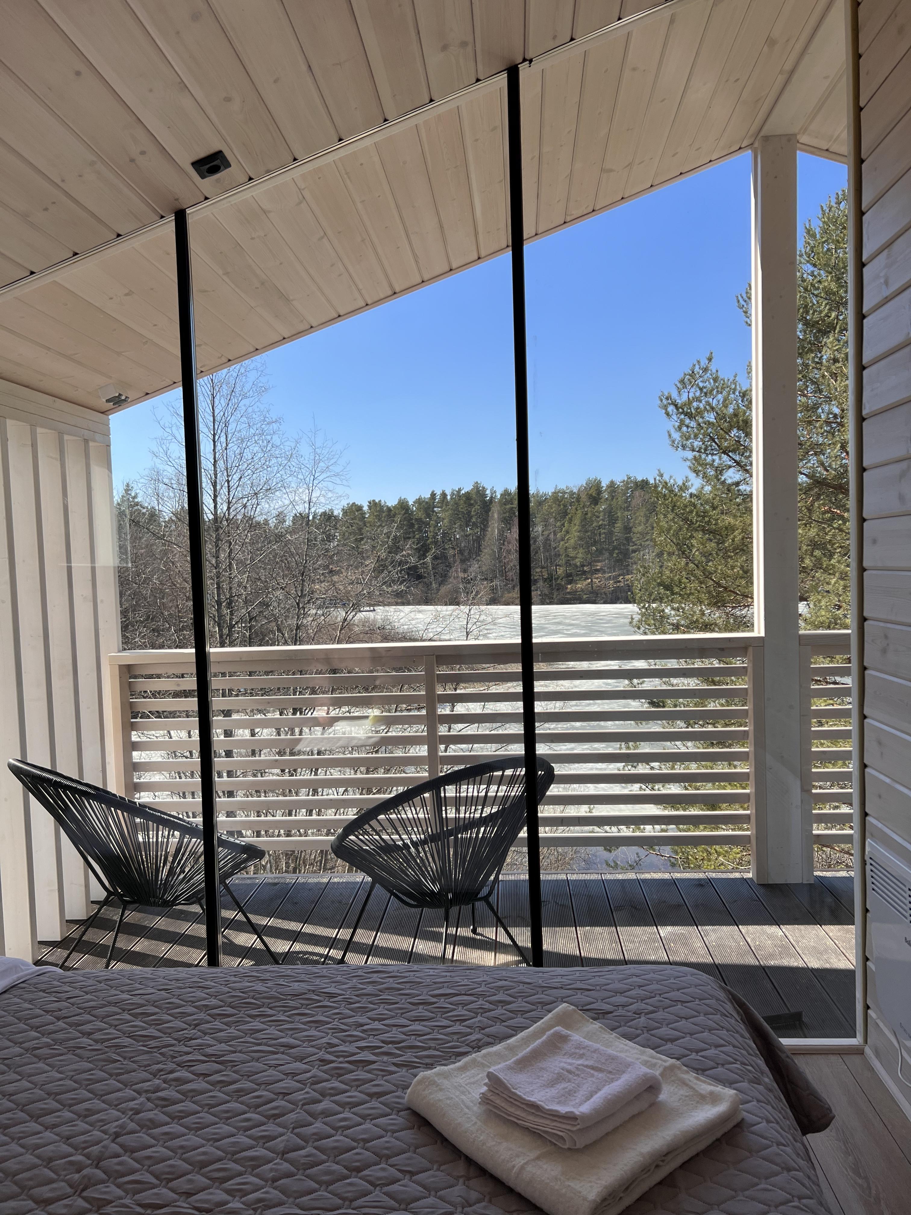 Коттедж с видом на озеро