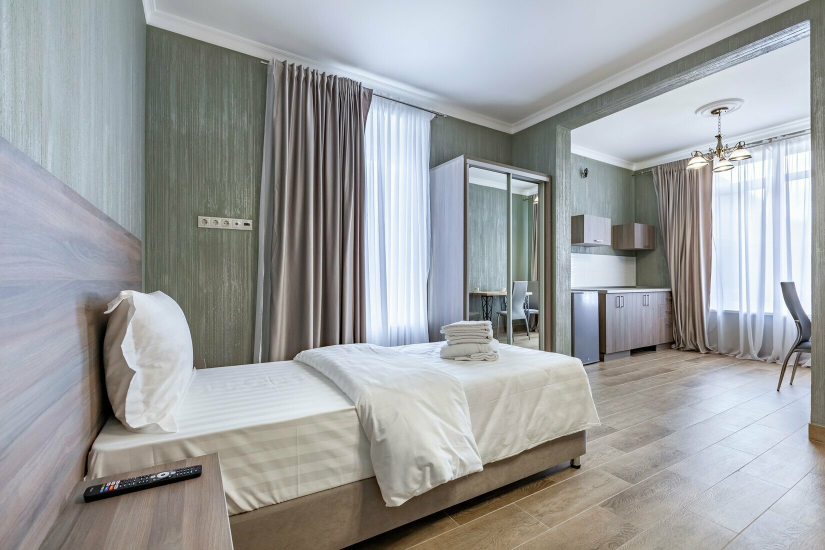 Улучшенный трехместный номер