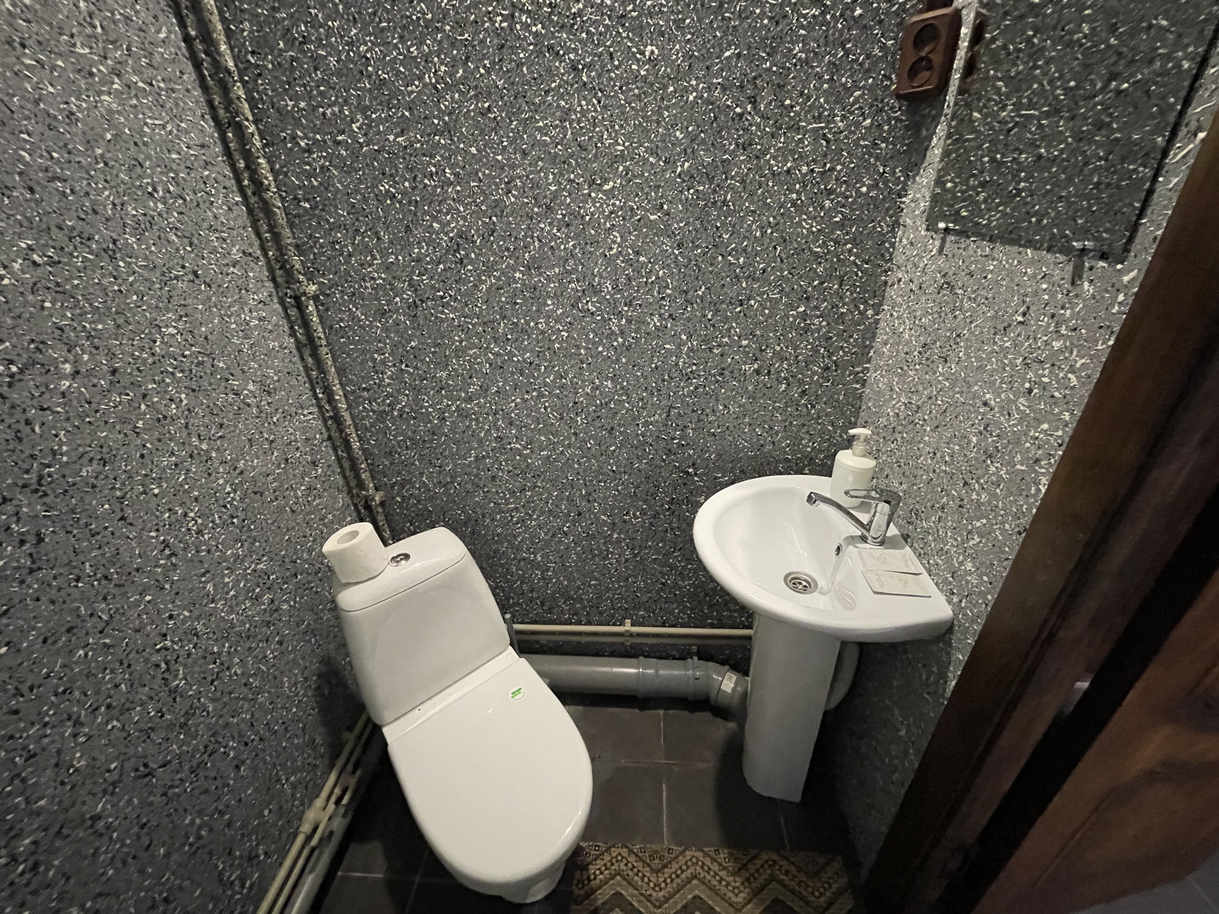 Небольшой двухместный номер с 1 кроватью