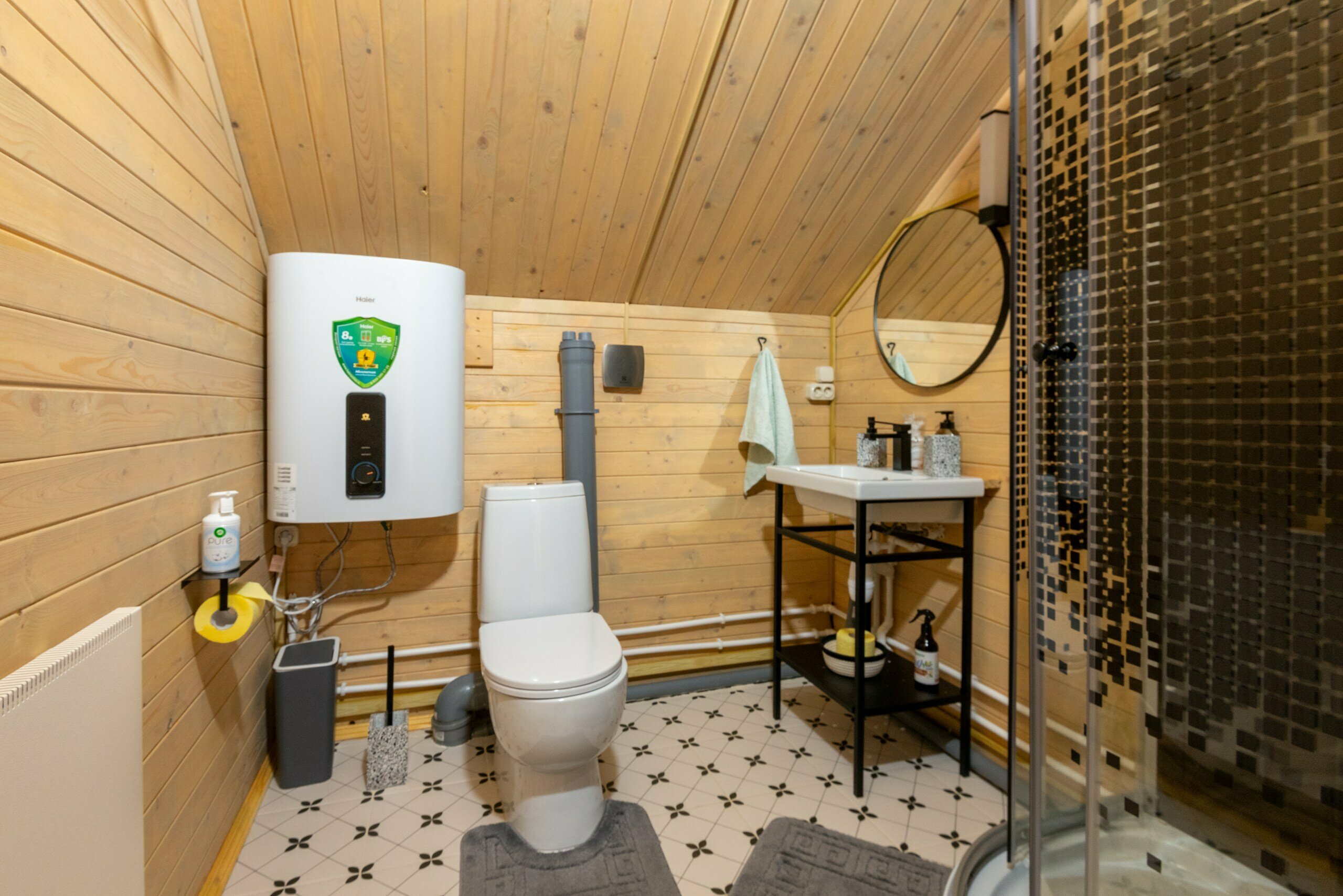 Коттедж с видом на лес