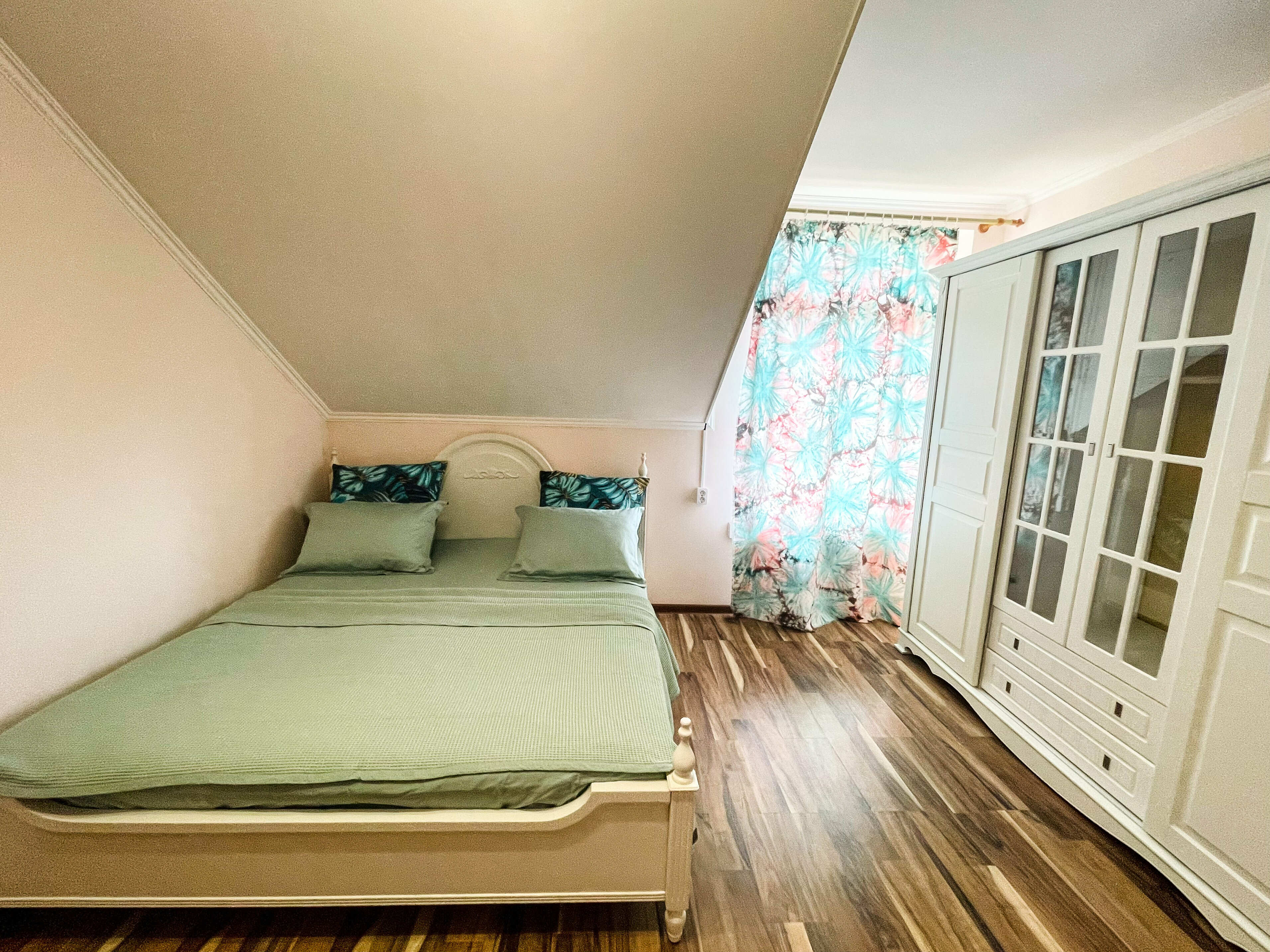 Двухместный номер с 1 кроватью и видом на горы