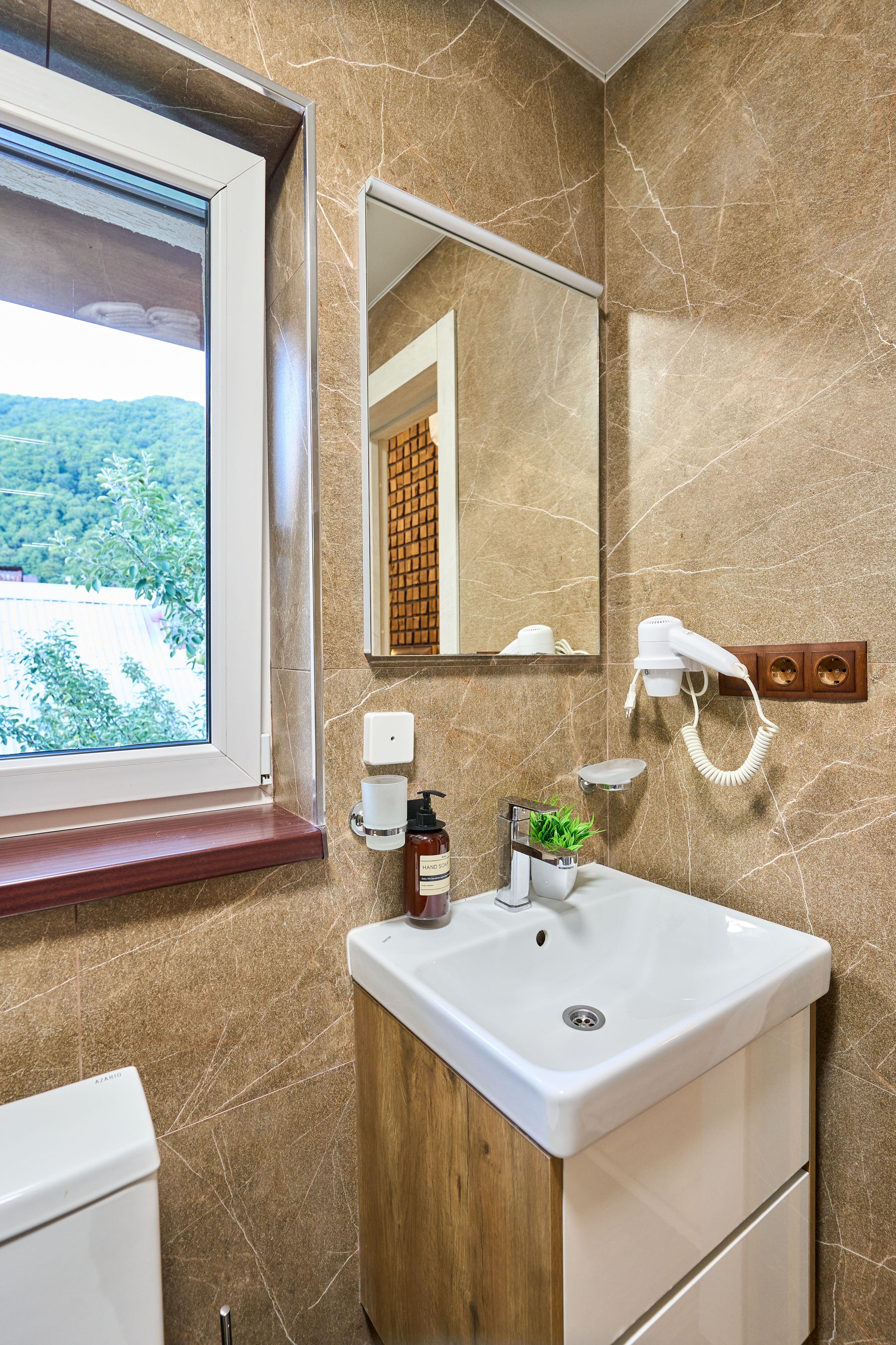 Большой двухместный номер с 1 кроватью