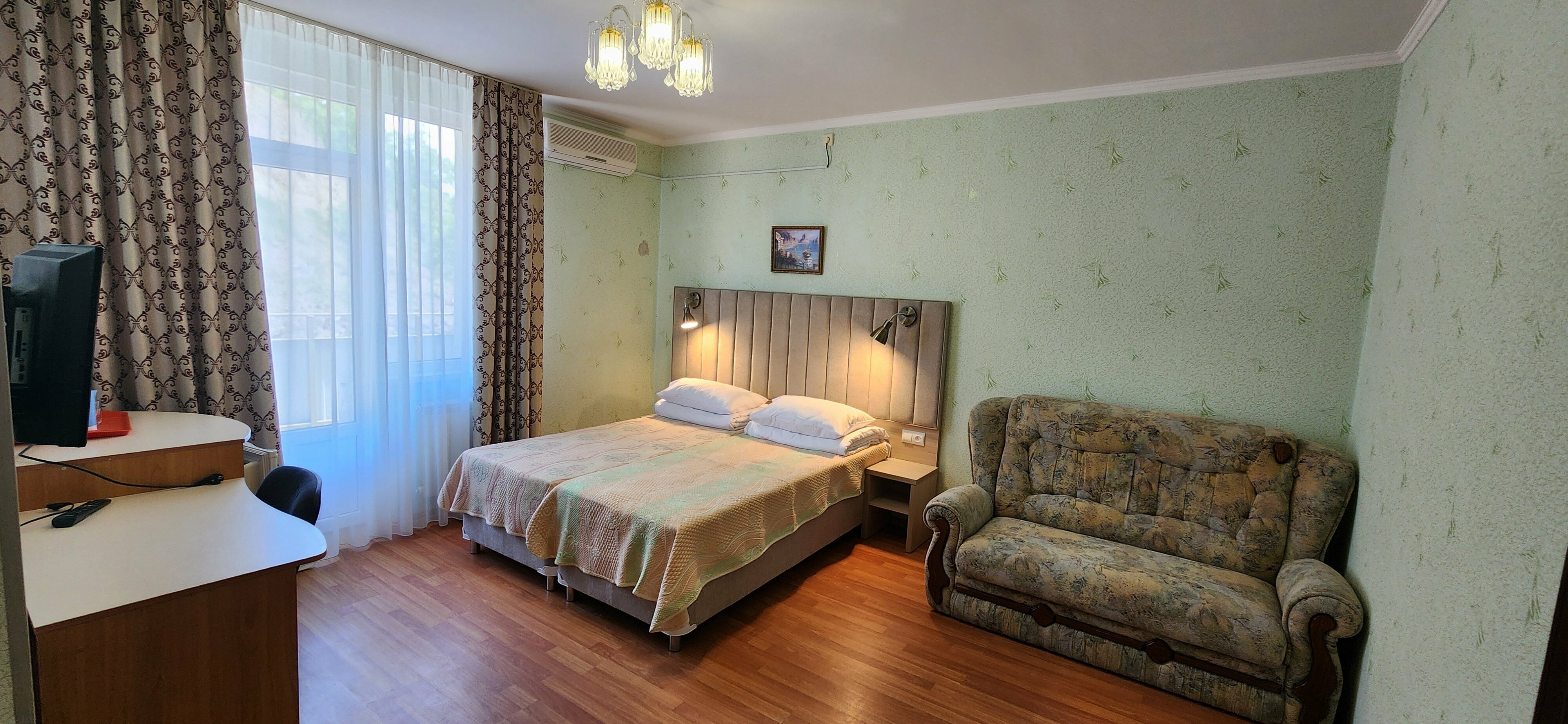 Бюджетный трехместный номер