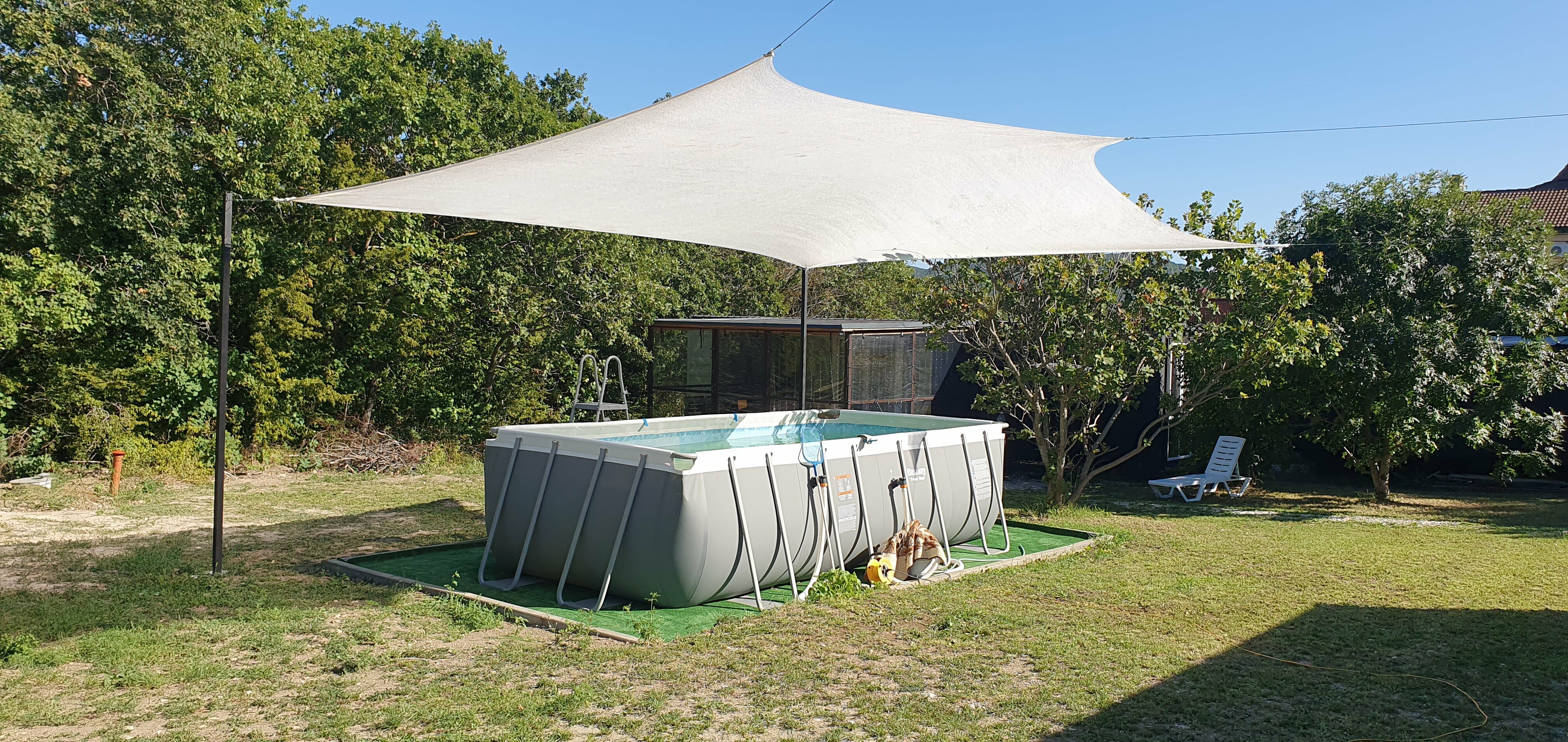 Дом с видом на лес