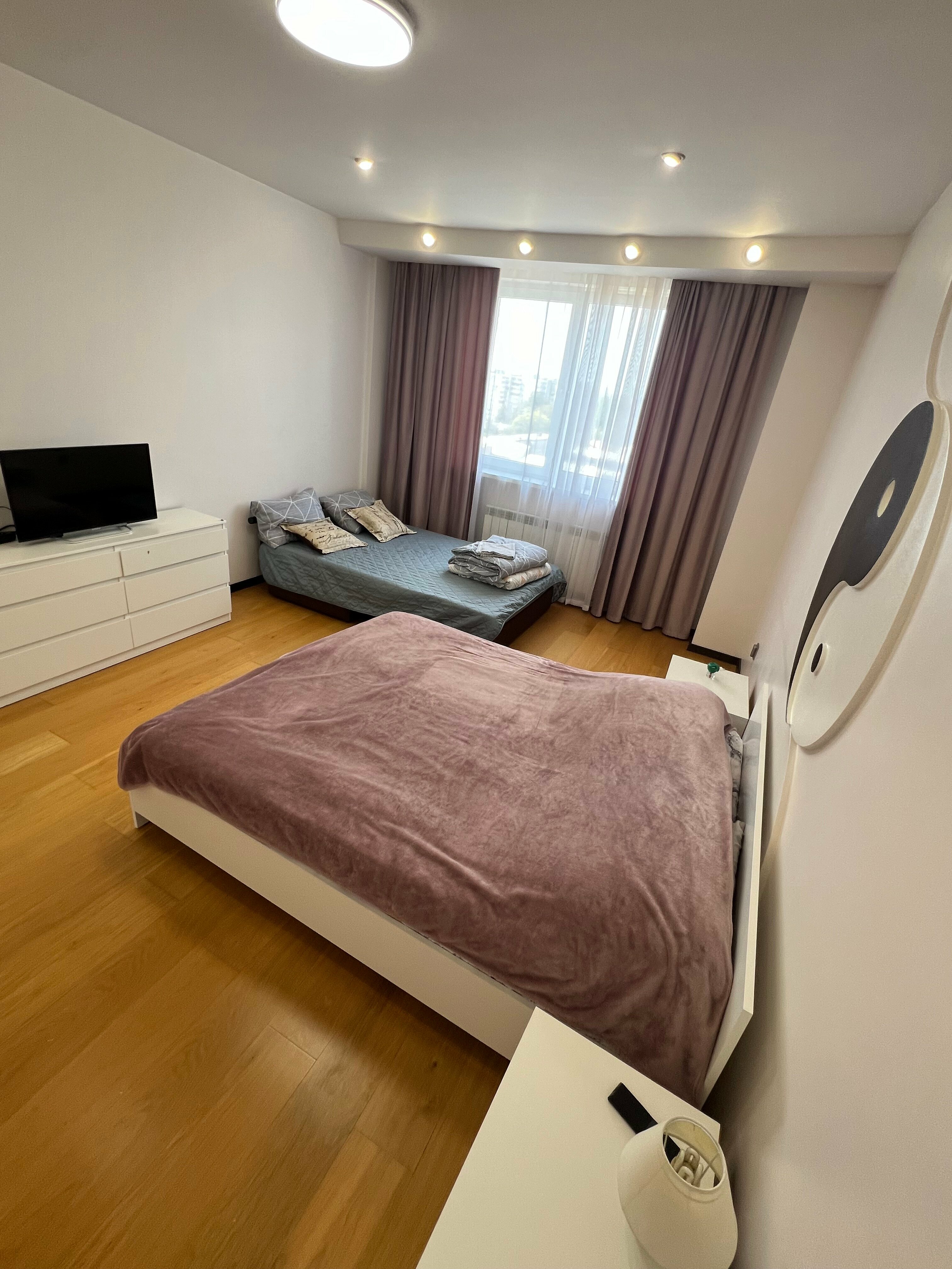 Cемейный номер с собственной ванной комнатой