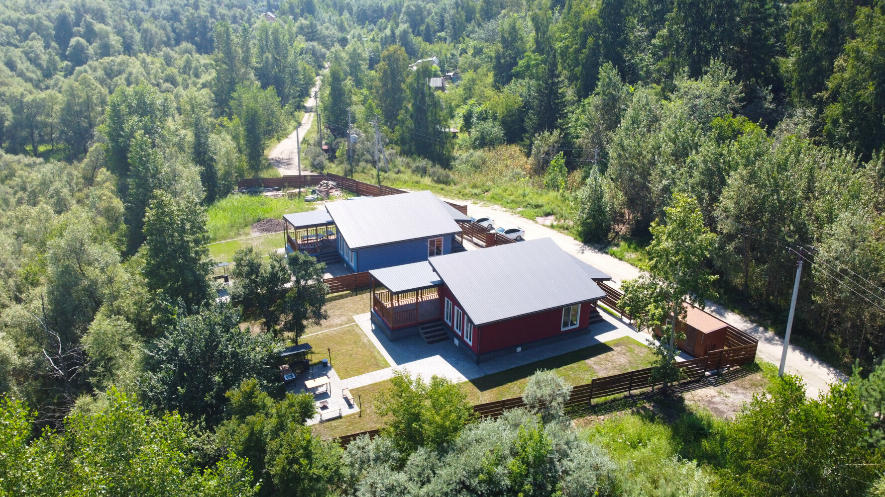 Коттедж с видом на лес