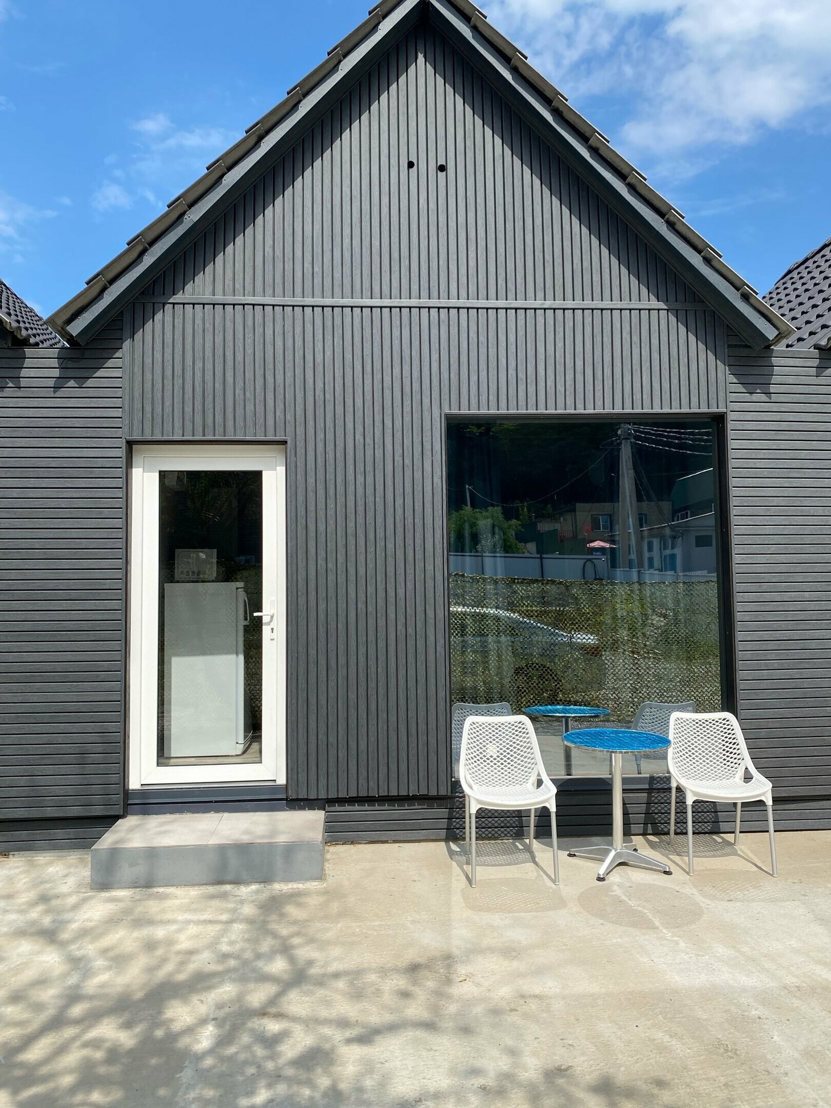 Коттедж с видом на лес