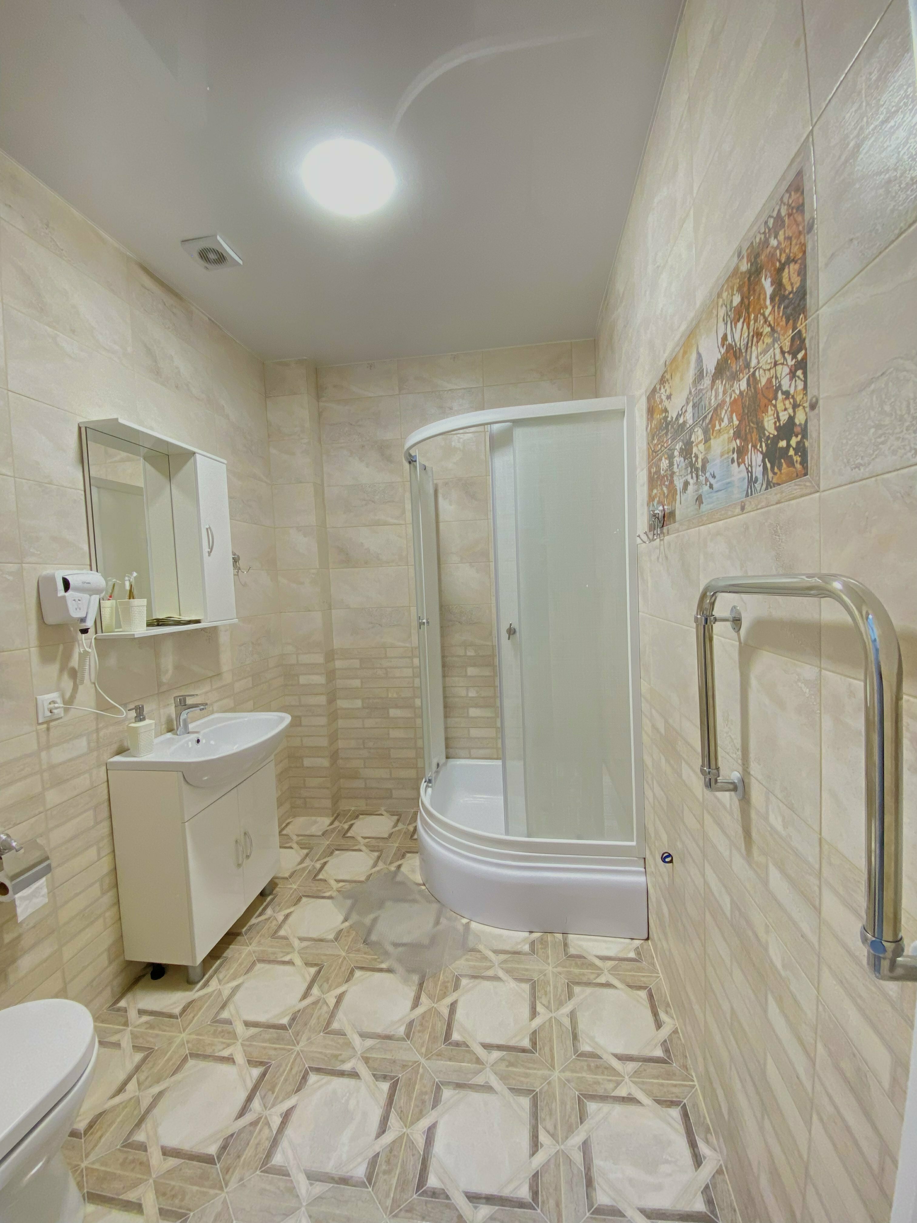 Семейный номер с душем