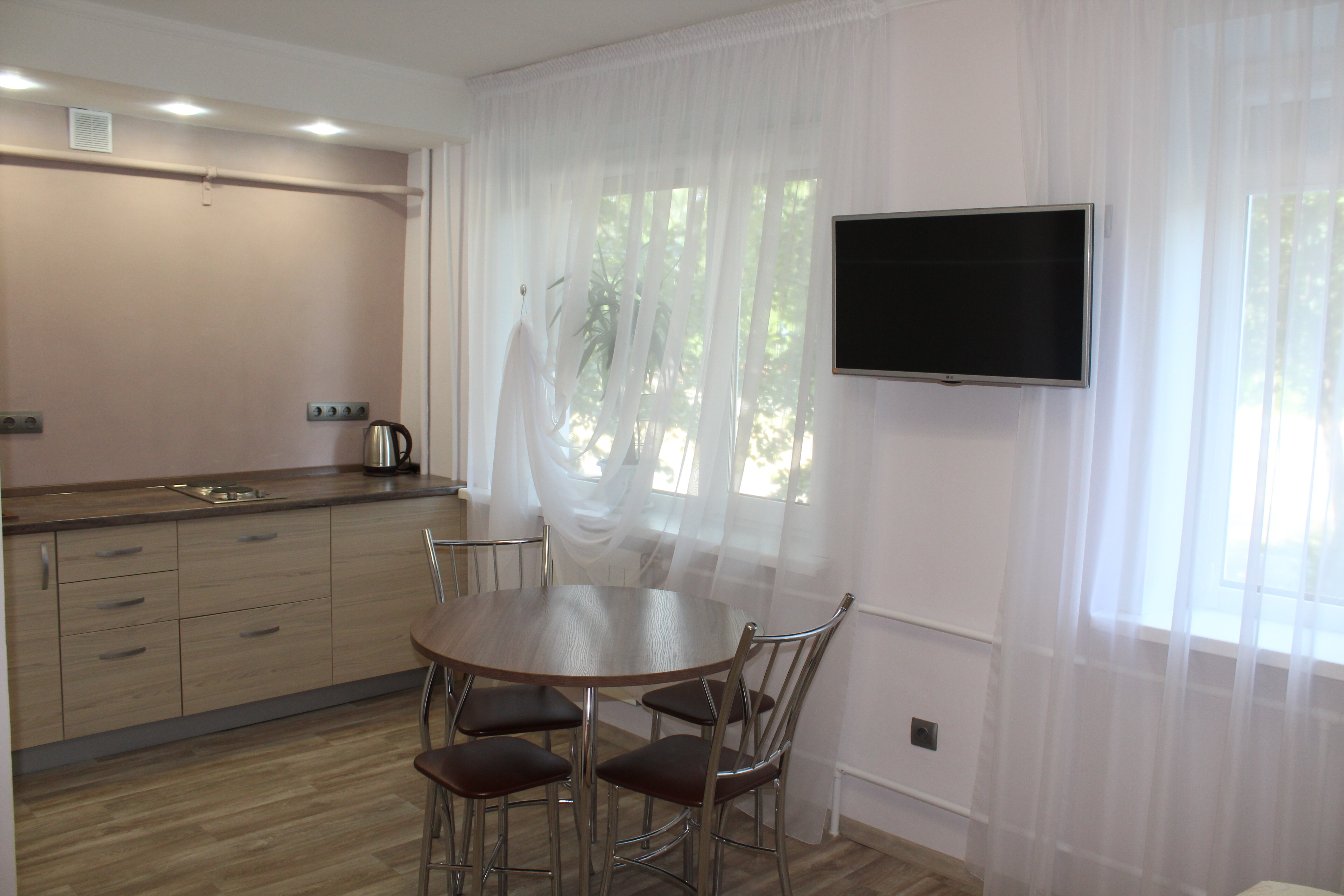 Номер-студия Делюкс с кроватью размера «king-size»