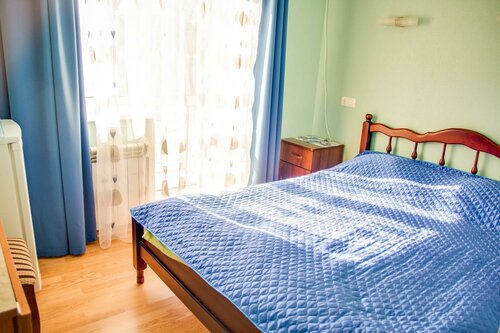 Номер комфорт (с завтраком) в Золотой берег