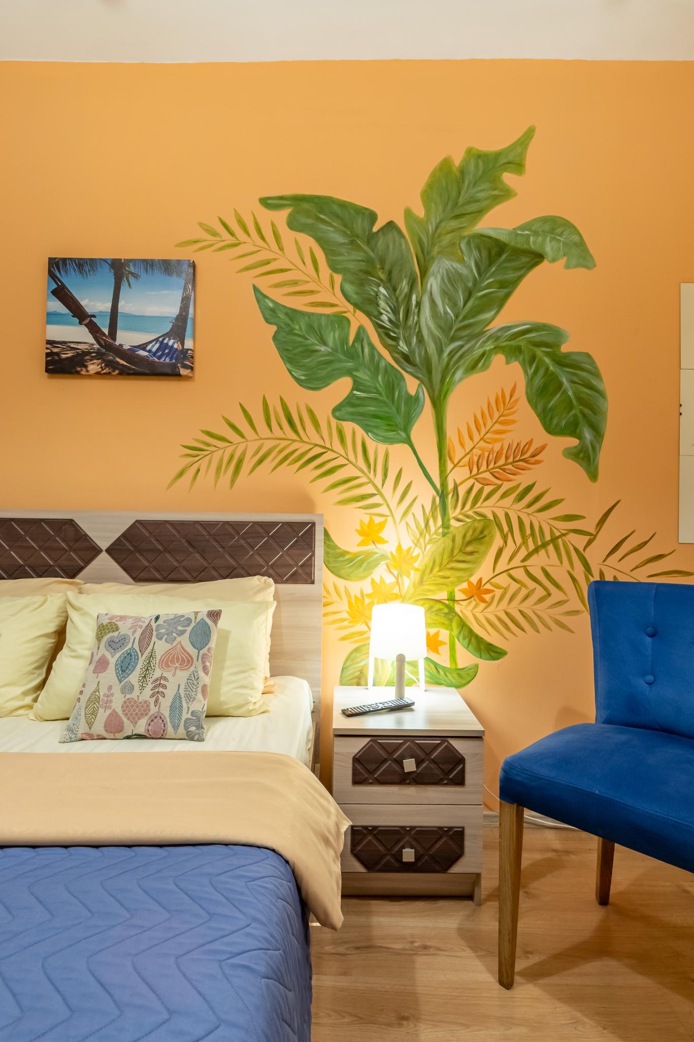 Номер стандарт эконом с 1 двуспальной кроватью