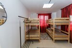 Кровать в 4-местном общем номере (общие удобства) в Палитра