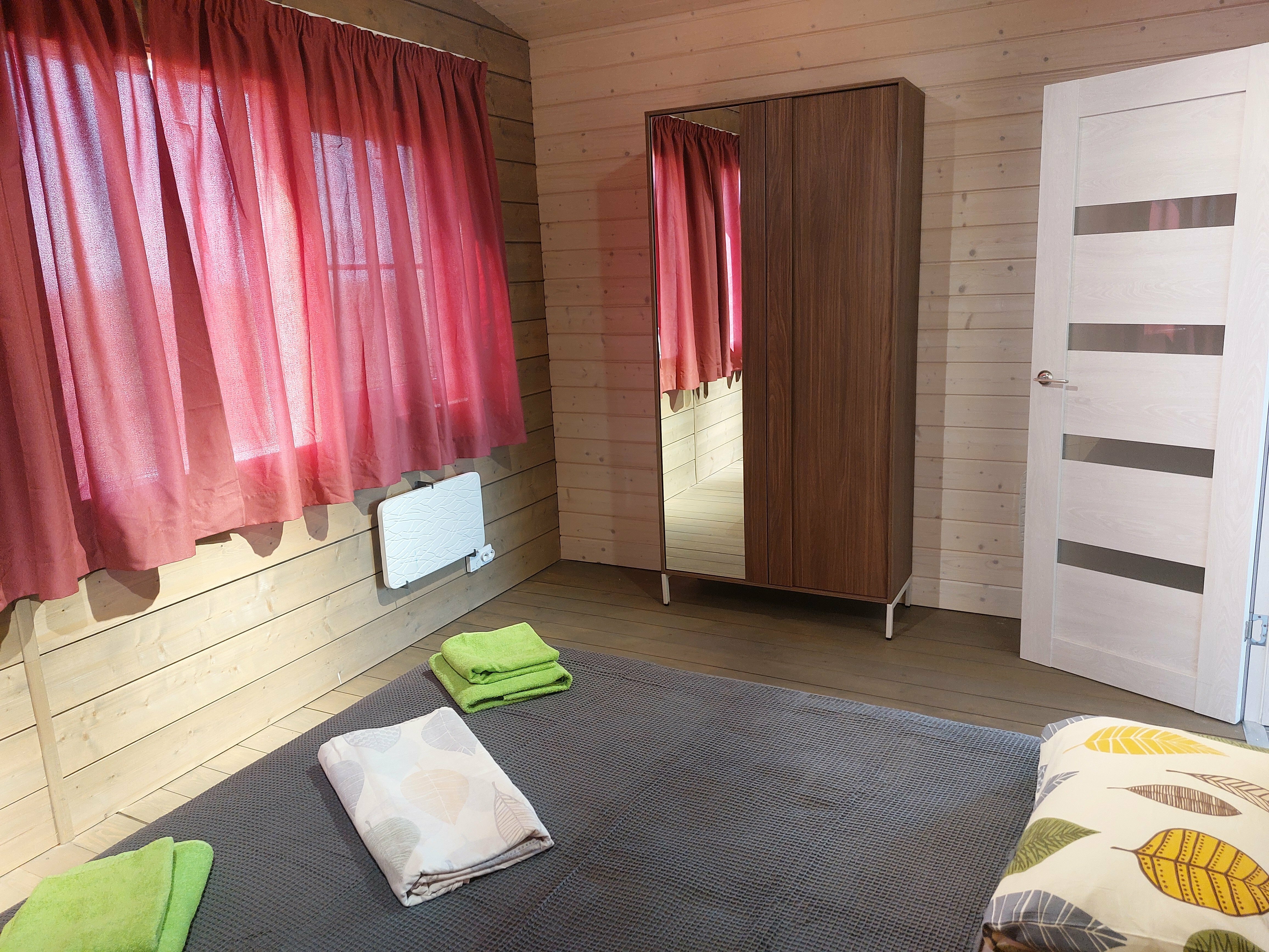 Дом с видом на озеро