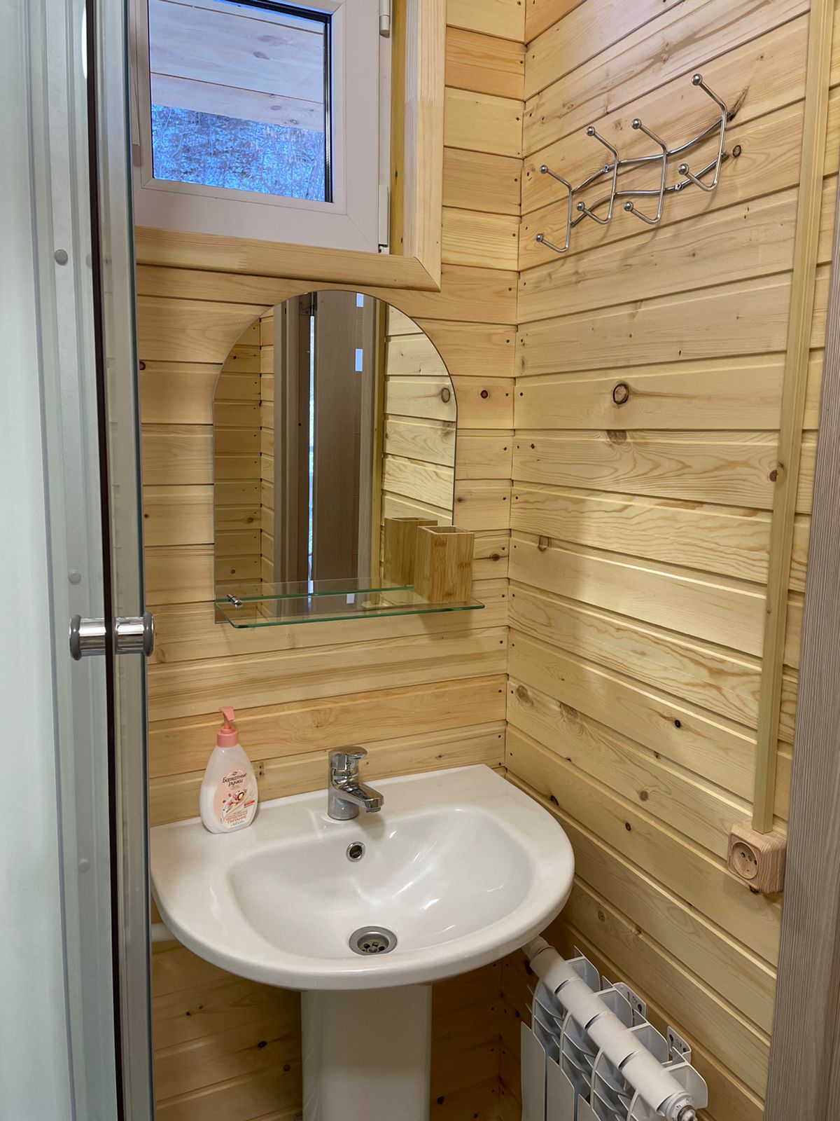 Дом с видом на озеро