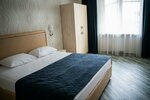 Семейный номер в 44 Широта