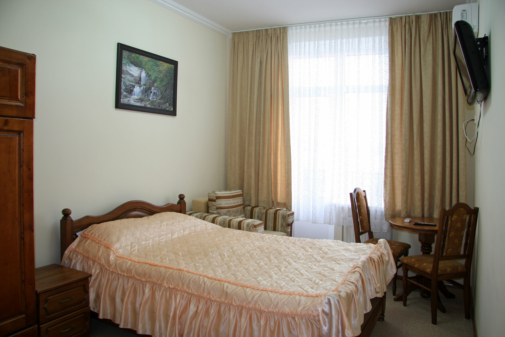 Двухместный номер с 1 кроватью и балконом