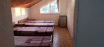 Номер улучшенный семейный с 4 односпальными кроватями в Мята