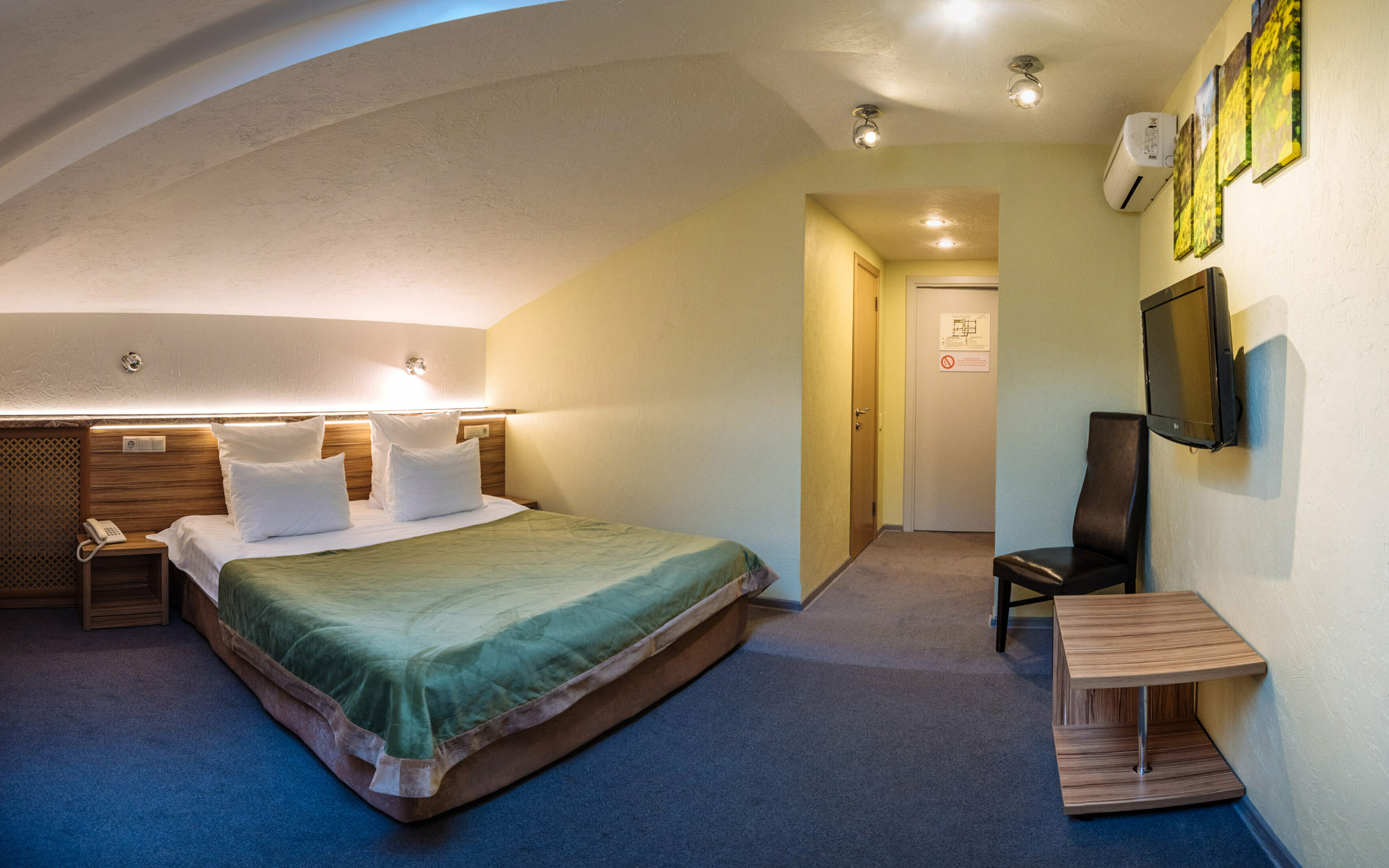 Стандартный номер с кроватью размера "queen-size"