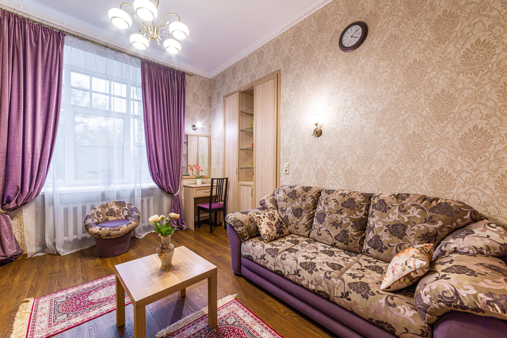 4-местная 2-комнатная комната люкс