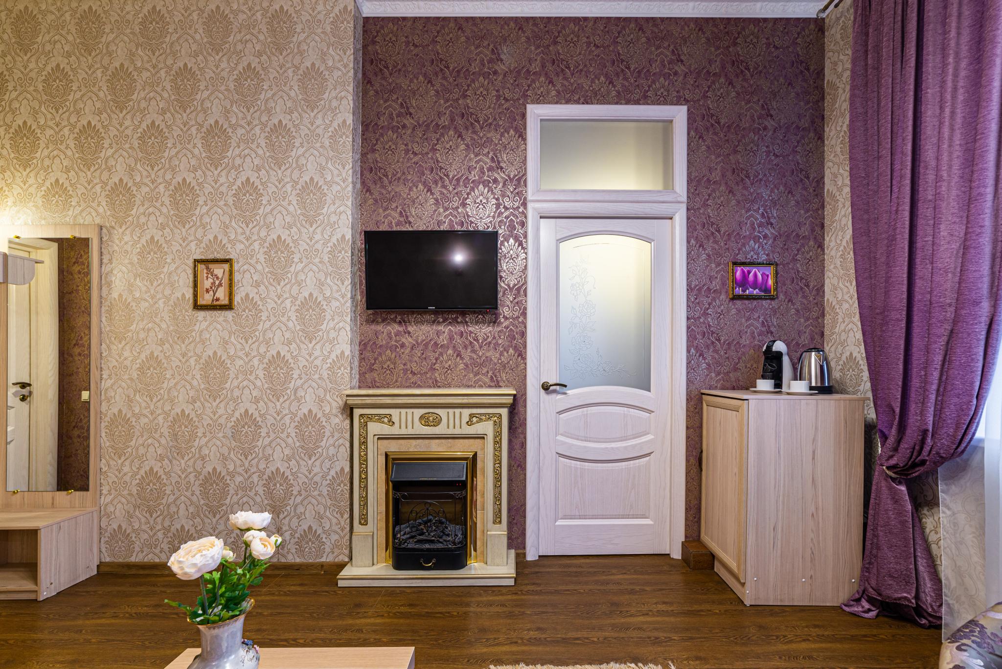 4-местная 2-комнатная комната люкс