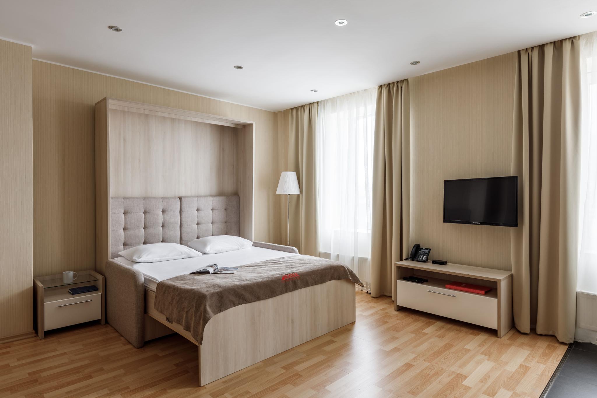 Номер стандарт с 1 двуспальной кроватью