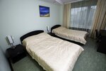 Номер люкс с 2 односпальными кроватями в Орбита