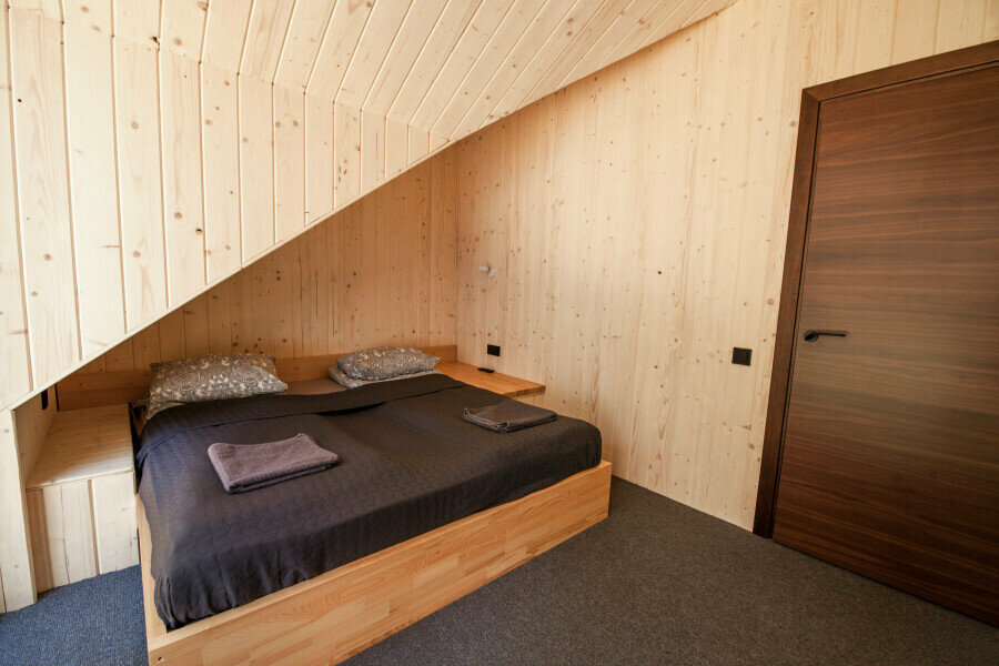 Коттедж с видом на лес